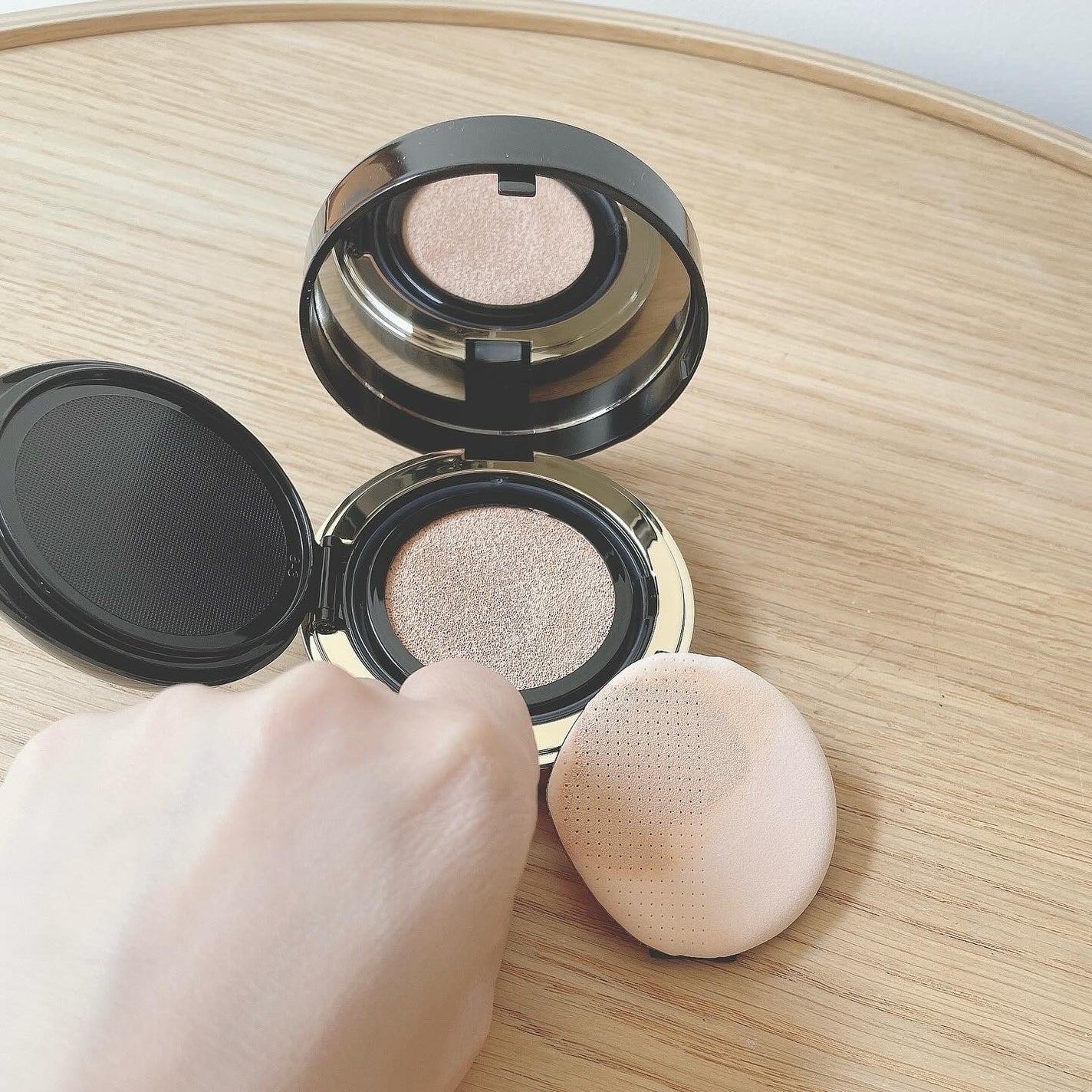 グロウフィットセラムカバークッション/ダルバ/クッションファンデーションを使ったクチコミ(2枚目)