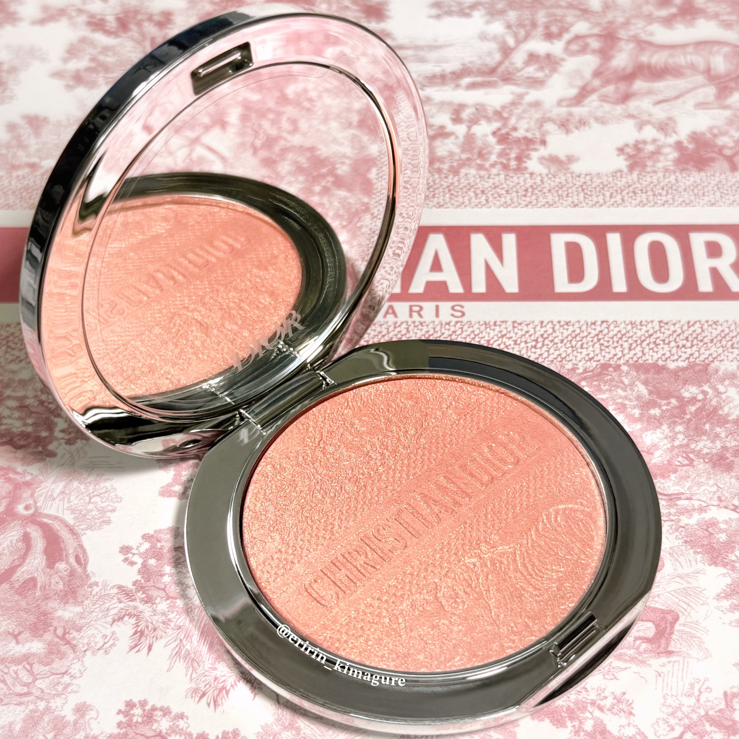 ディオールスキン フォーエヴァー グロウ ルミナイザー 004 2025サマー 2025年夏新作ハイライト】ディオールスキン フォーエヴァー