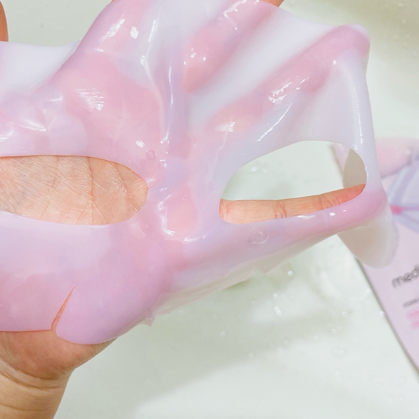 PDRNピンクコラーゲンゲルマスク/MEDICUBE/シートマスク・パックを使ったクチコミ（3枚目）