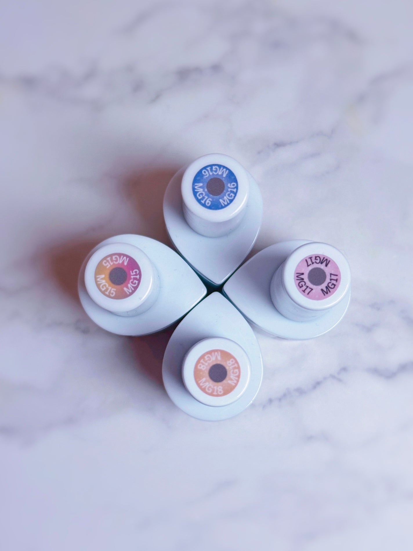 HOMEI ウィークリージェル/HOMEI/ジェルネイルを使ったクチコミ(4枚目)