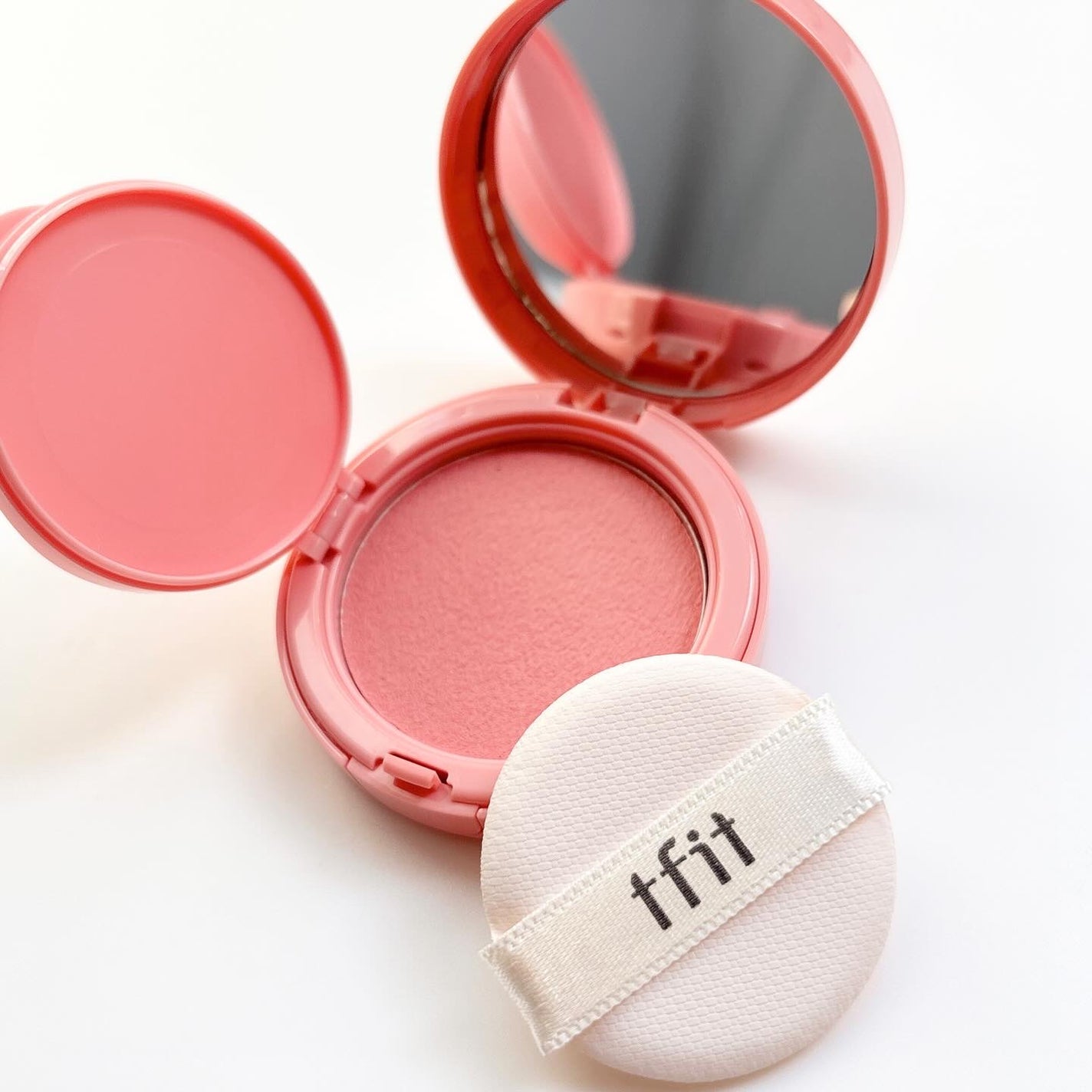 トランスルーセントセットフィニッシングパウダー/TFIT/ルースパウダーを使ったクチコミ(4枚目)