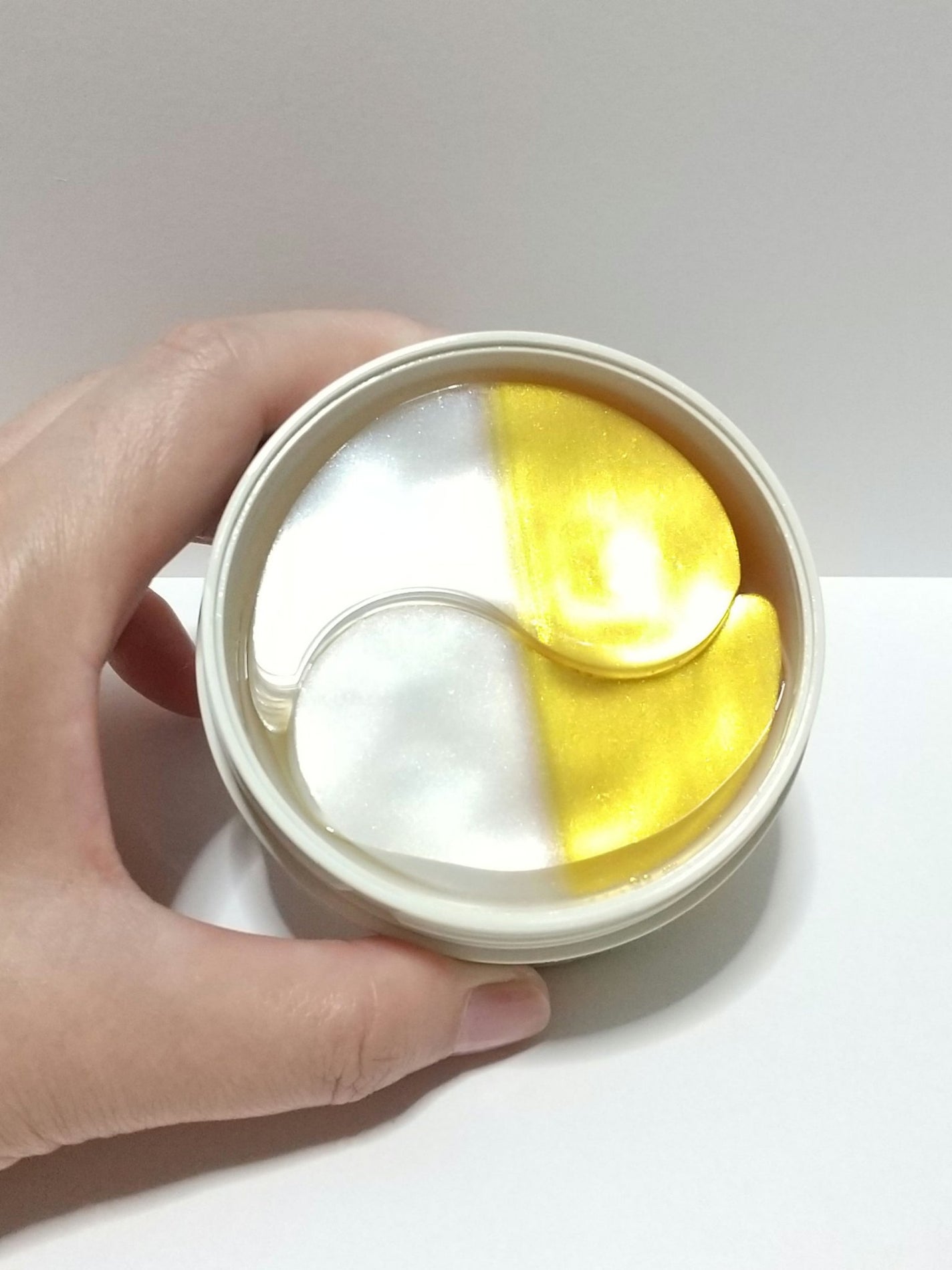 GOLD COLLAGEN DUAL EYE PATCH/SNP/アイケア・アイクリームを使ったクチコミ(2枚目)