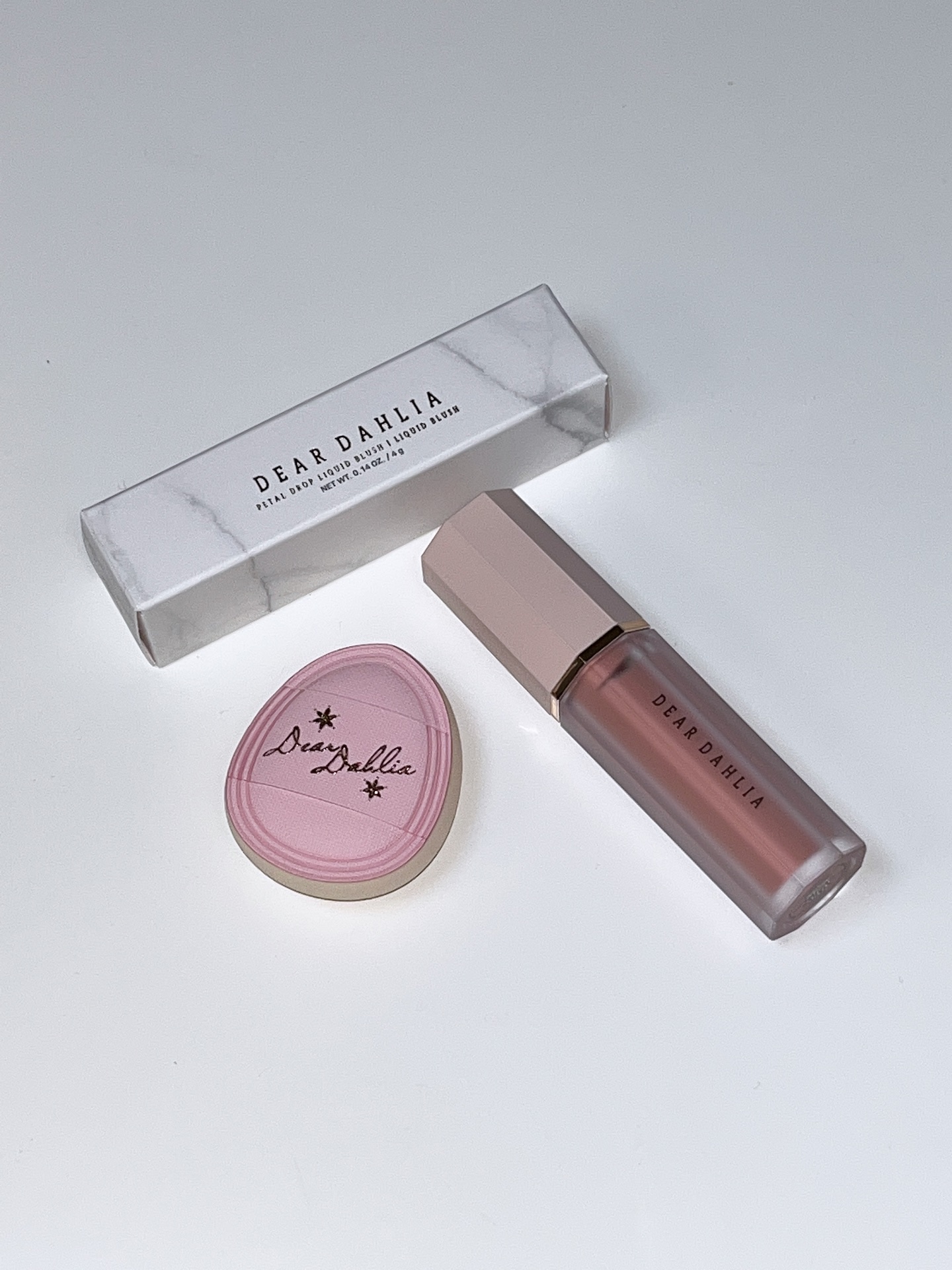 ペタルドロップリキッドブラッシャー/DEAR DAHLIA/リキッドチークを使ったクチコミ（1枚目）