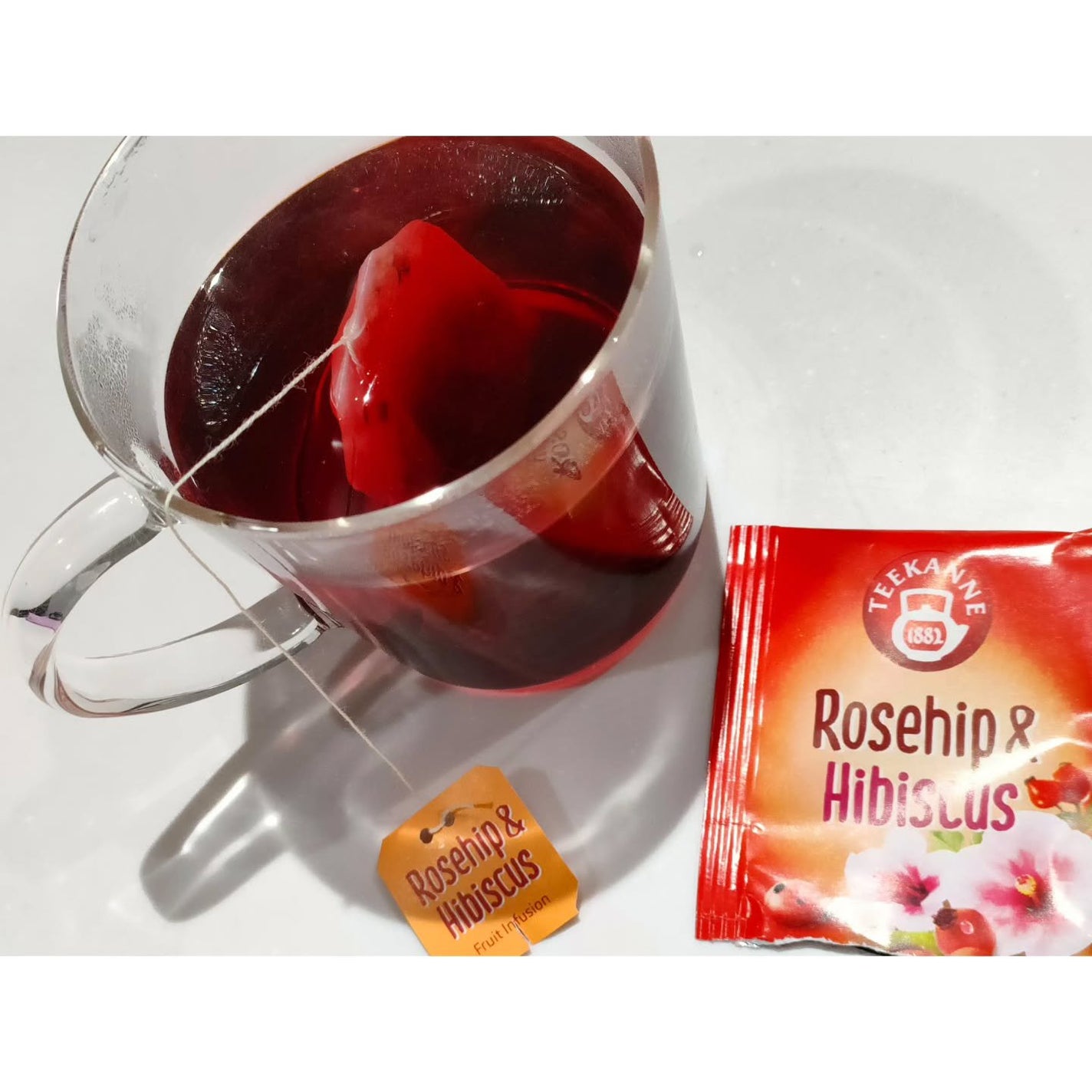 ローズヒップ&ハイビスカス/ポンパドール/ドリンクを使ったクチコミ(4枚目)