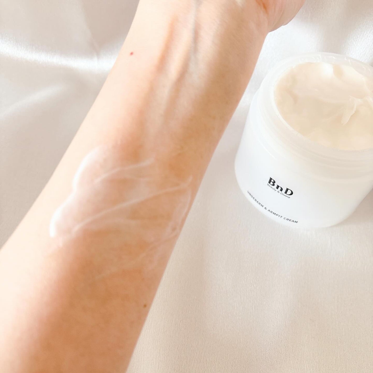 BnDアンダーアームクリーム(ボディクリーム)/BnD/デリケートゾーンケアを使ったクチコミ(4枚目)