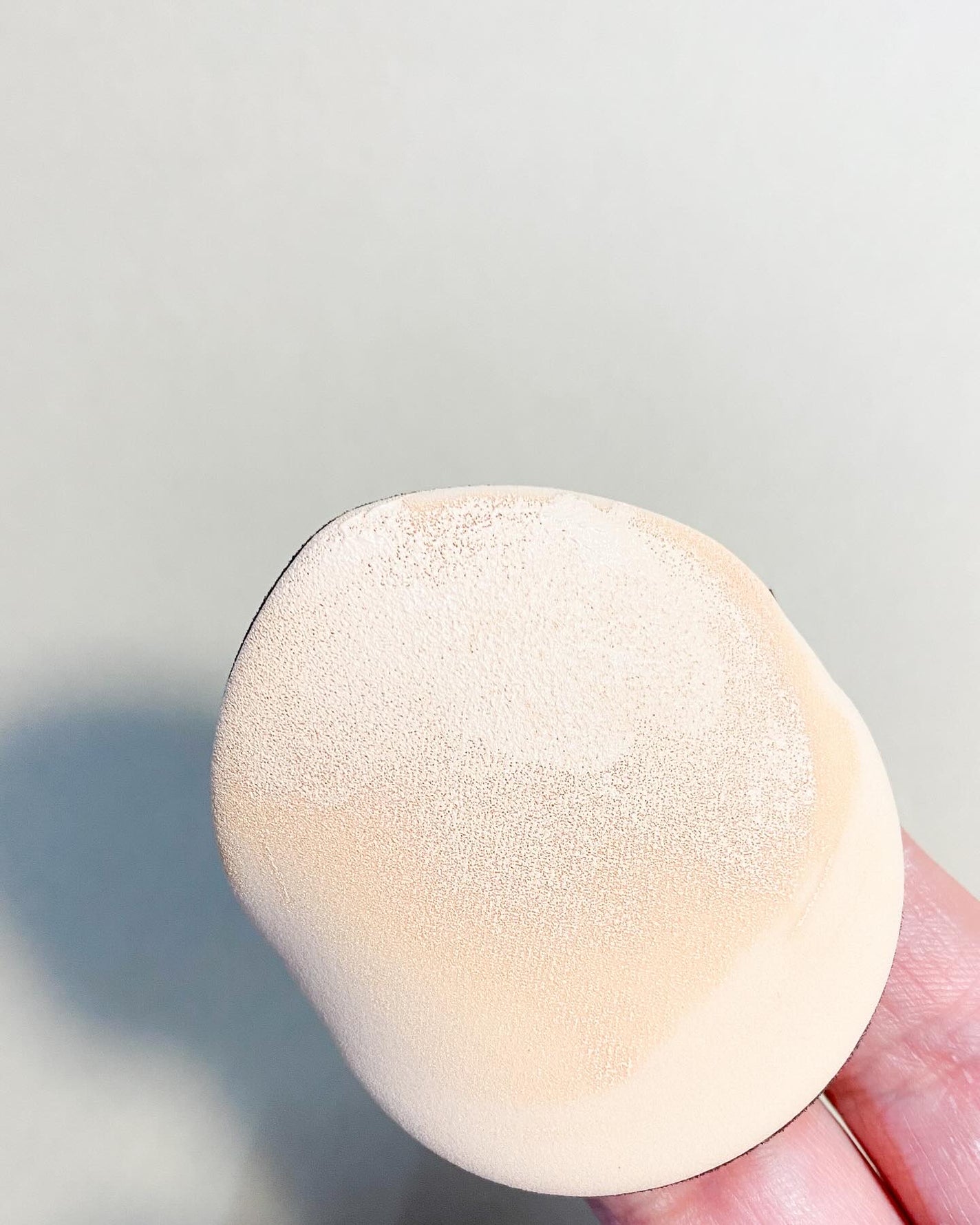 スキントーンフィクシングカバークッション/TONYMOLY/クッションファンデーションを使ったクチコミ(3枚目)