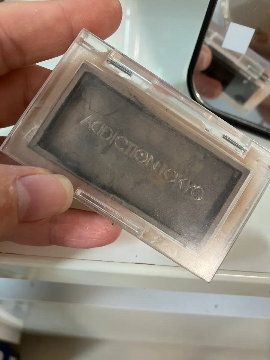 アディクション ザ ブラッシュ マット/ADDICTION/パウダーチークを使ったクチコミ（1枚目）