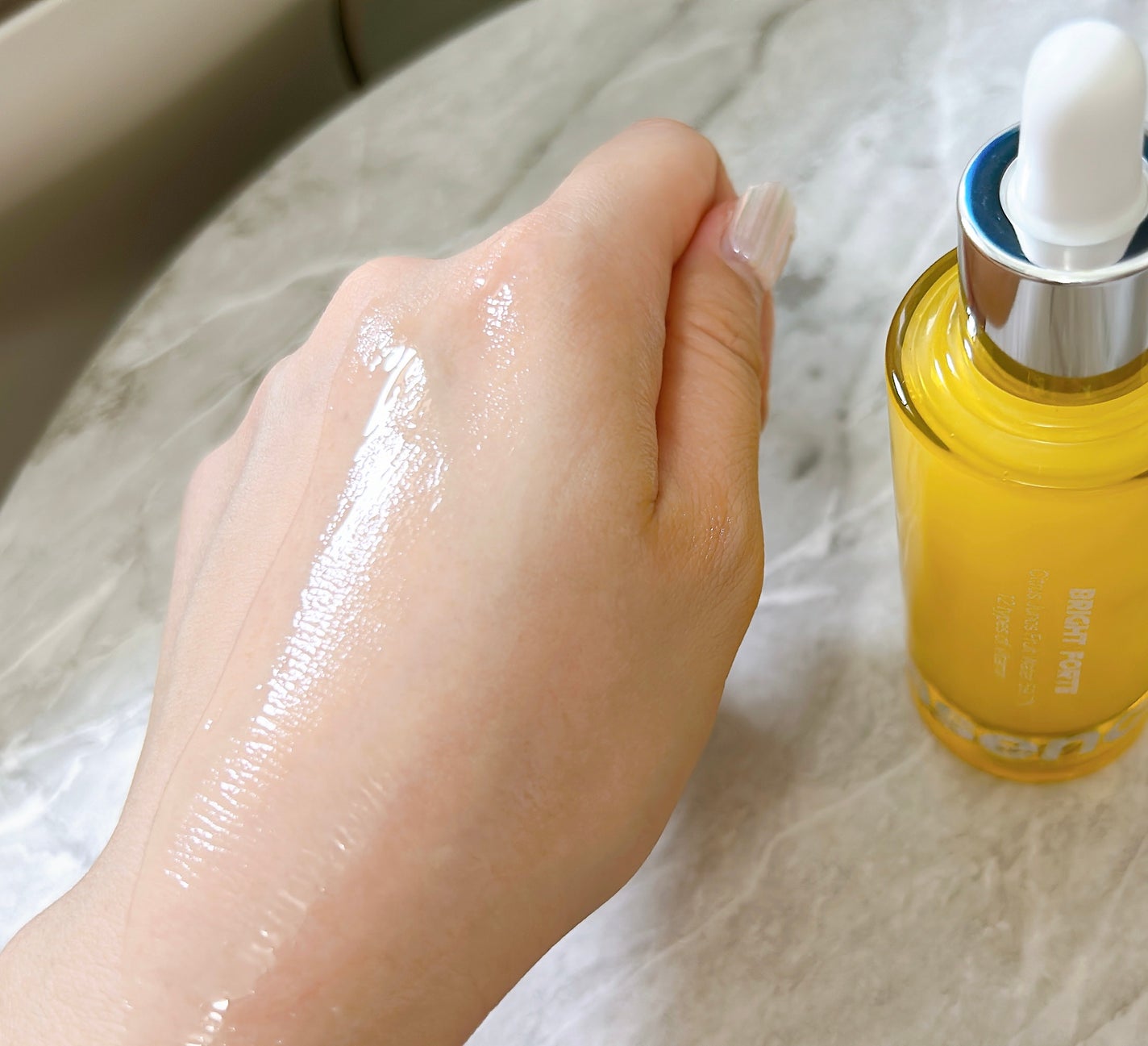 フォロバ100 mappi on LIPS 「essencielBrightForteAmpoule(ブライ..」(7枚目)