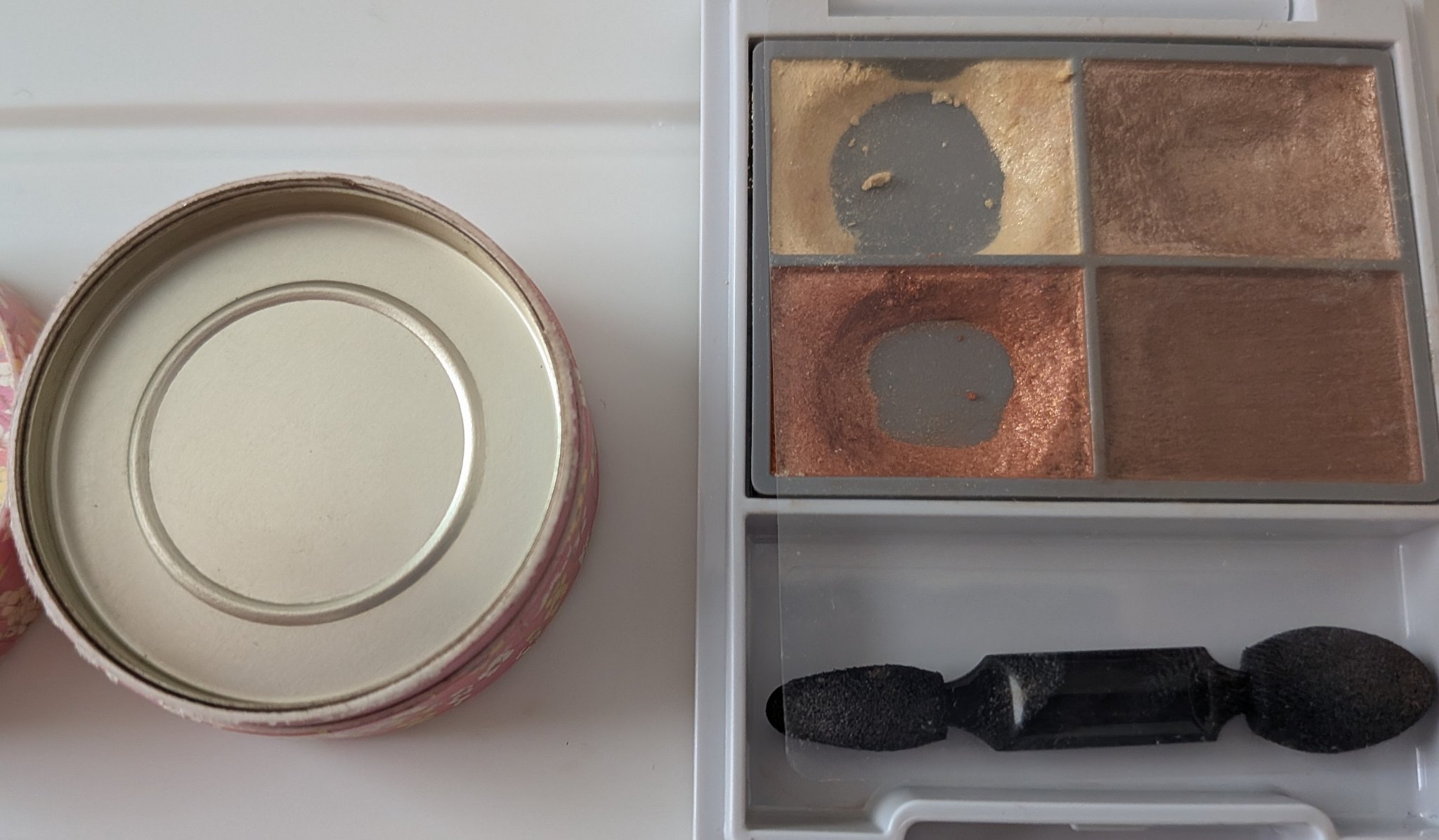 フォートーンズスタイリングアイズ サニーガーベラ/オルビス/パウダーアイブロウを使ったクチコミ（1枚目）