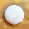 トーンチューニング UV スキンティント / moonshot
