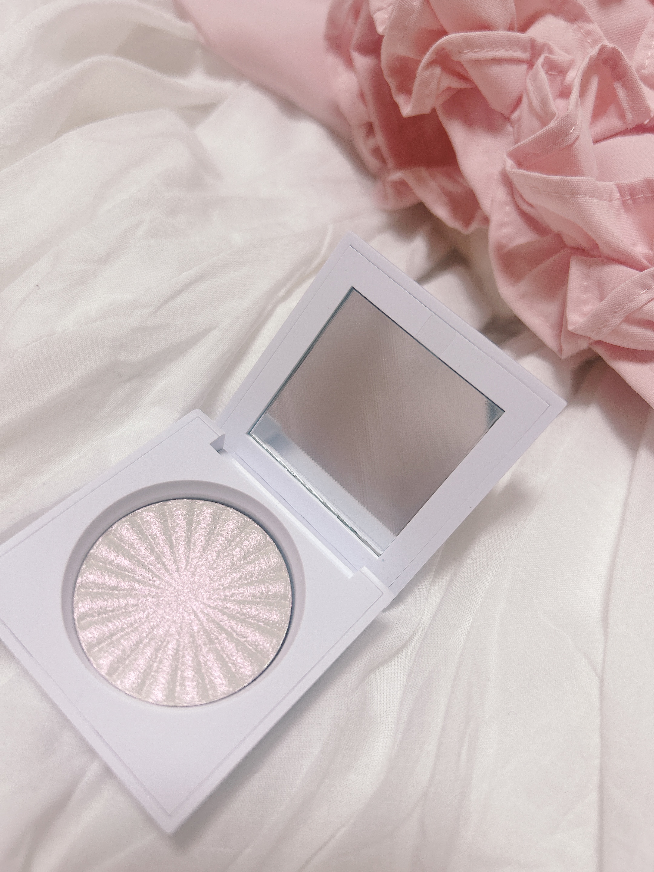 OFRA mini Highlighter/Ofra Cosmetics/パウダーハイライトを使ったクチコミ（1枚目）