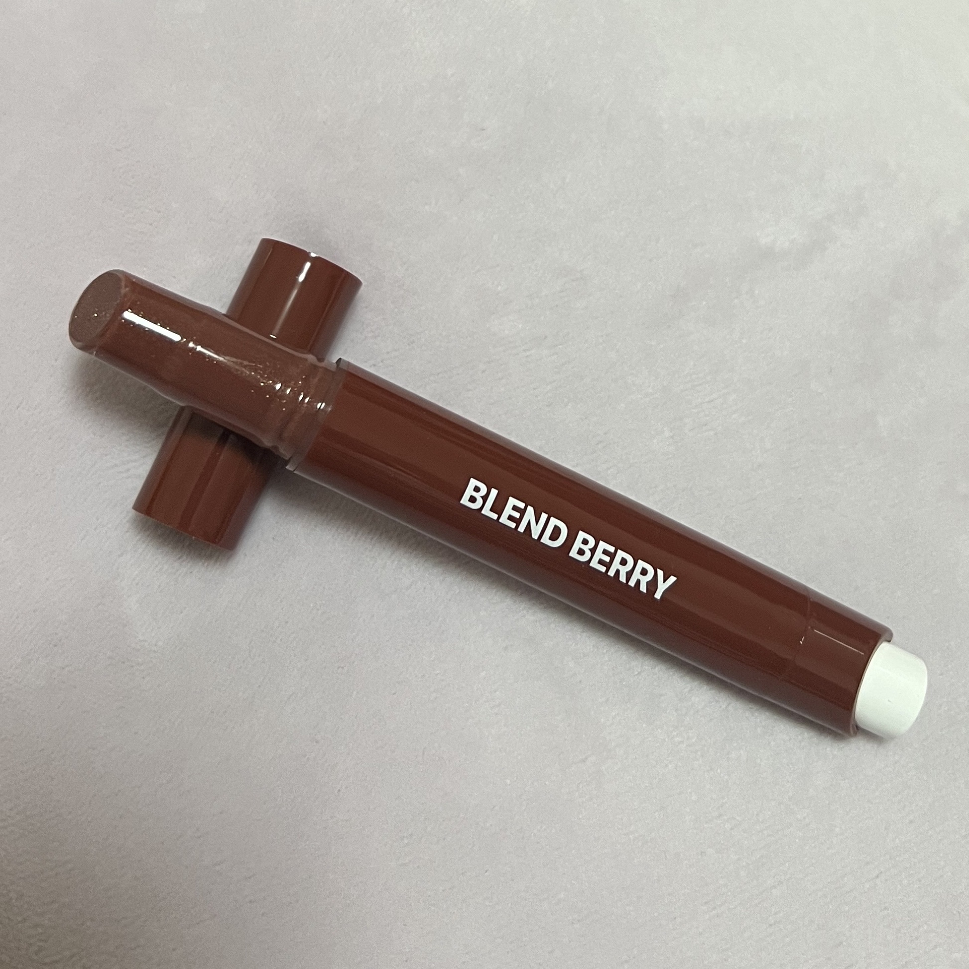 ブレンドベリー リップバルーン 104 こなれシナモンレッド（限定色）/BLEND BERRY/口紅を使ったクチコミ（1枚目）