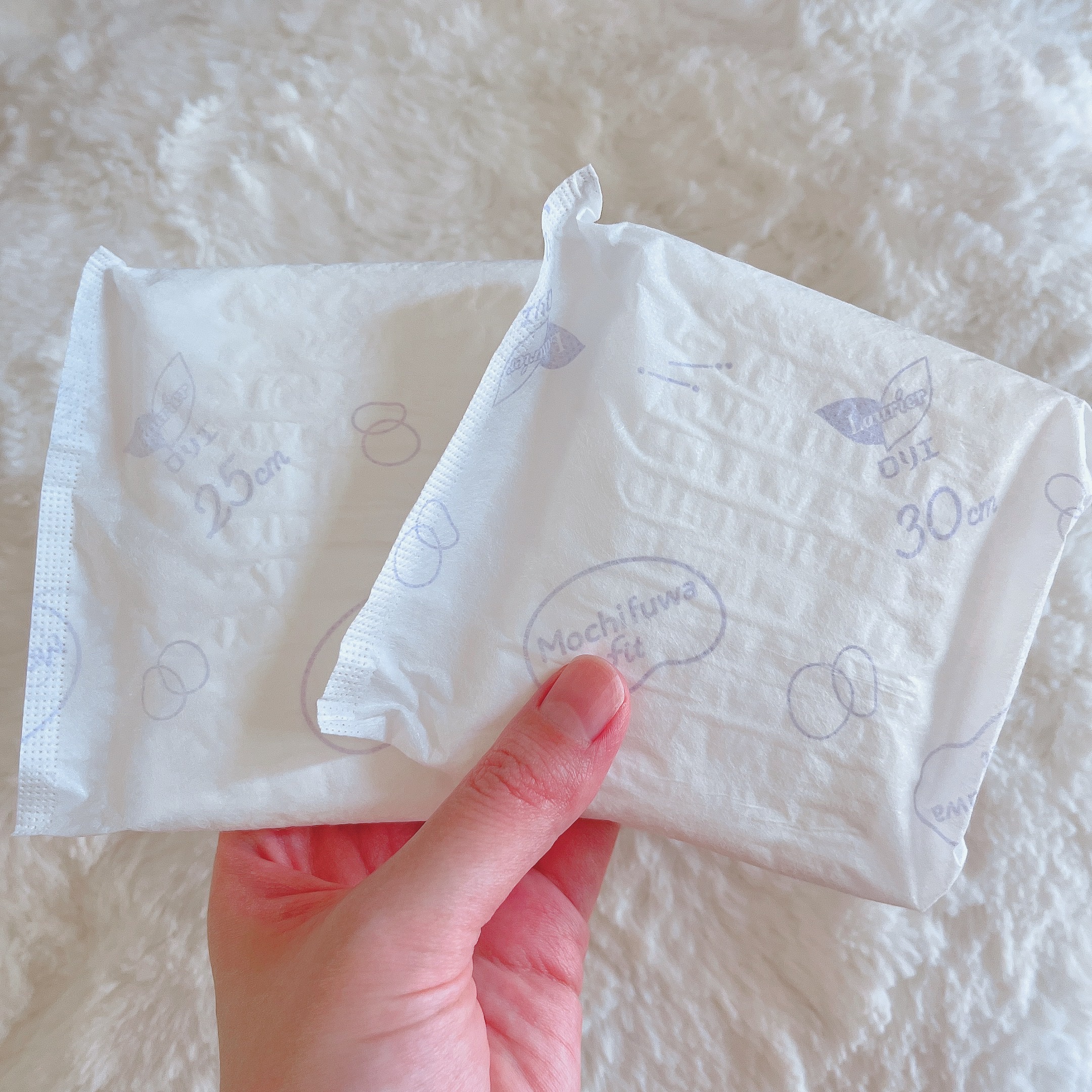 ロリエ もちふわ fit 25cm 羽つき 14コ入 (医薬部外品 )/ロリエ/ナプキンを使ったクチコミ（2枚目）