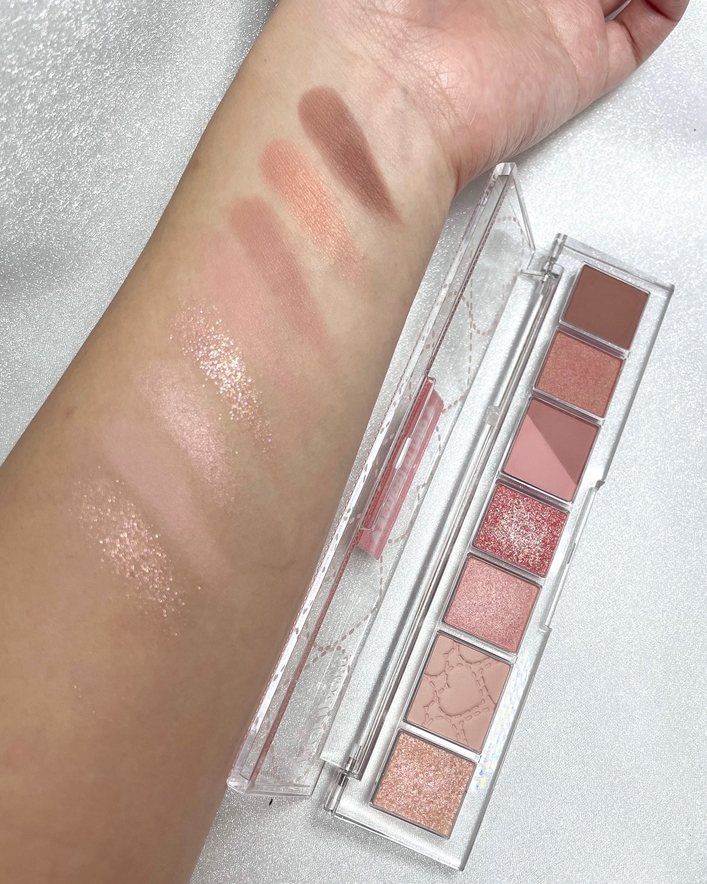 オール テイク ムード パレット(24AD)/PERIPERA/アイシャドウパレットを使ったクチコミ(3枚目)