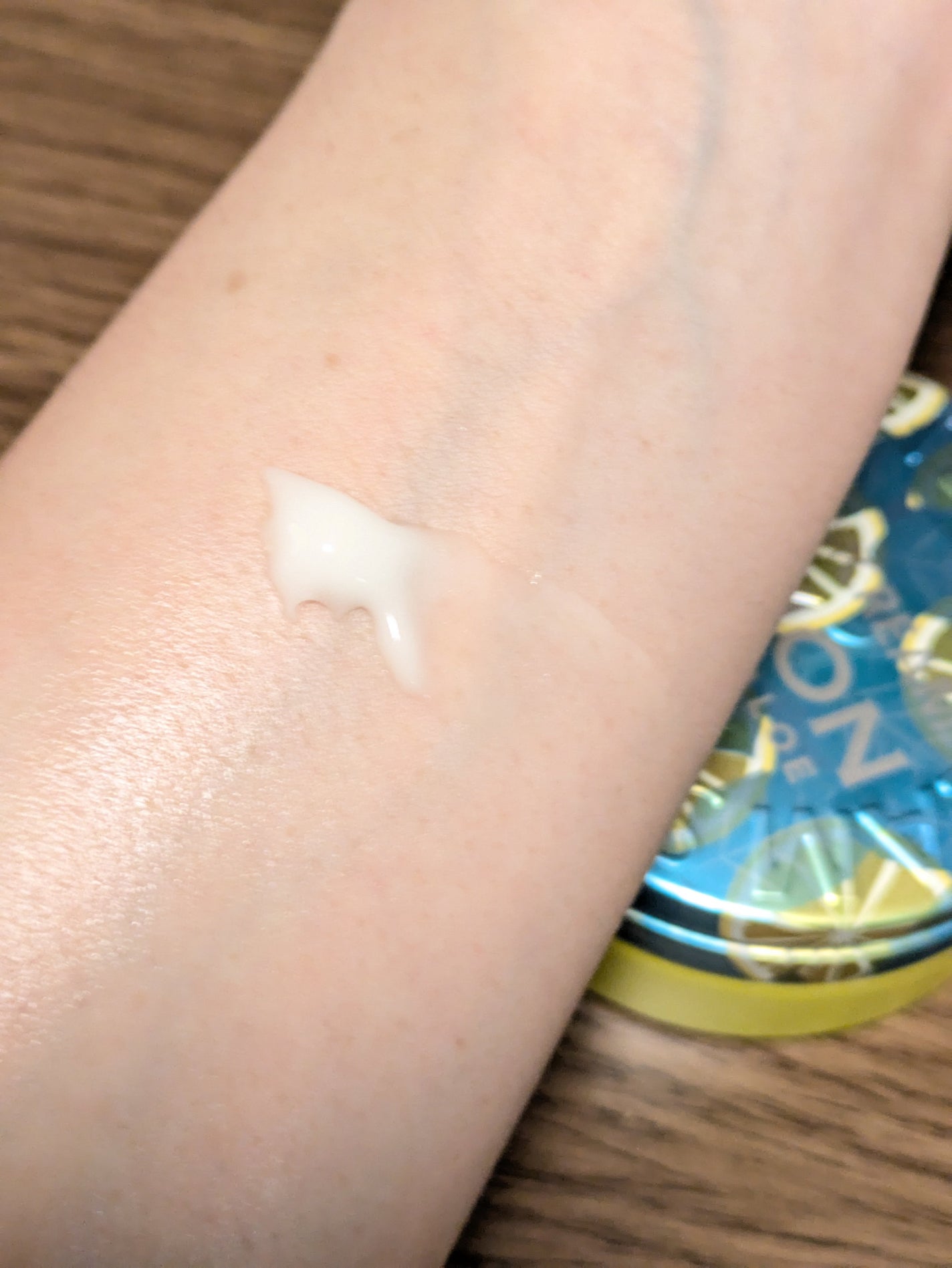 スチームクリーム ハッカ&アロエ レモン/STEAMCREAM/ボディクリームを使ったクチコミ(7枚目)