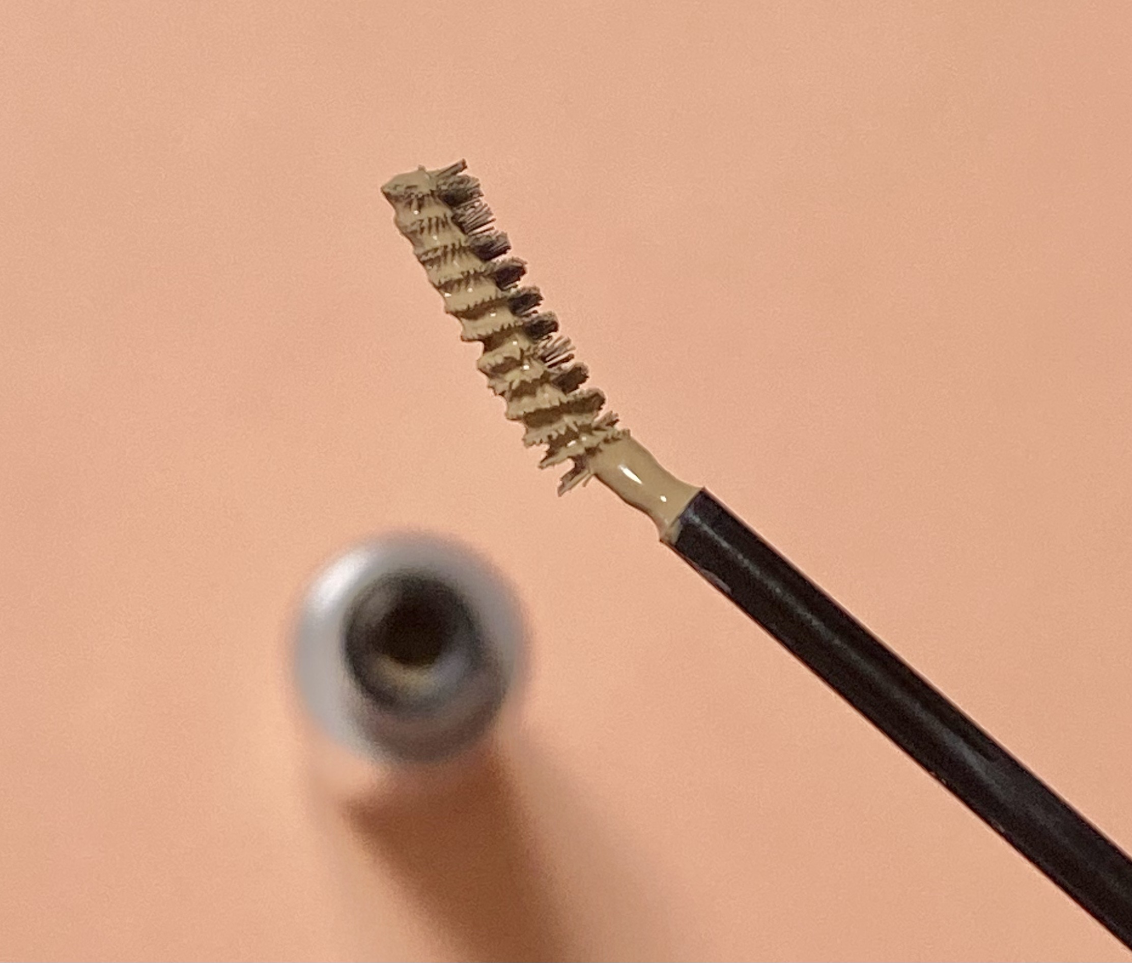 インスパイアスキニーブロウカラ/mude./眉マスカラを使ったクチコミ（3枚目）