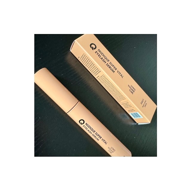 スーパーバイタルアイラッシュセラム/NUDIQUE/まつげ美容液を使ったクチコミ（1枚目）