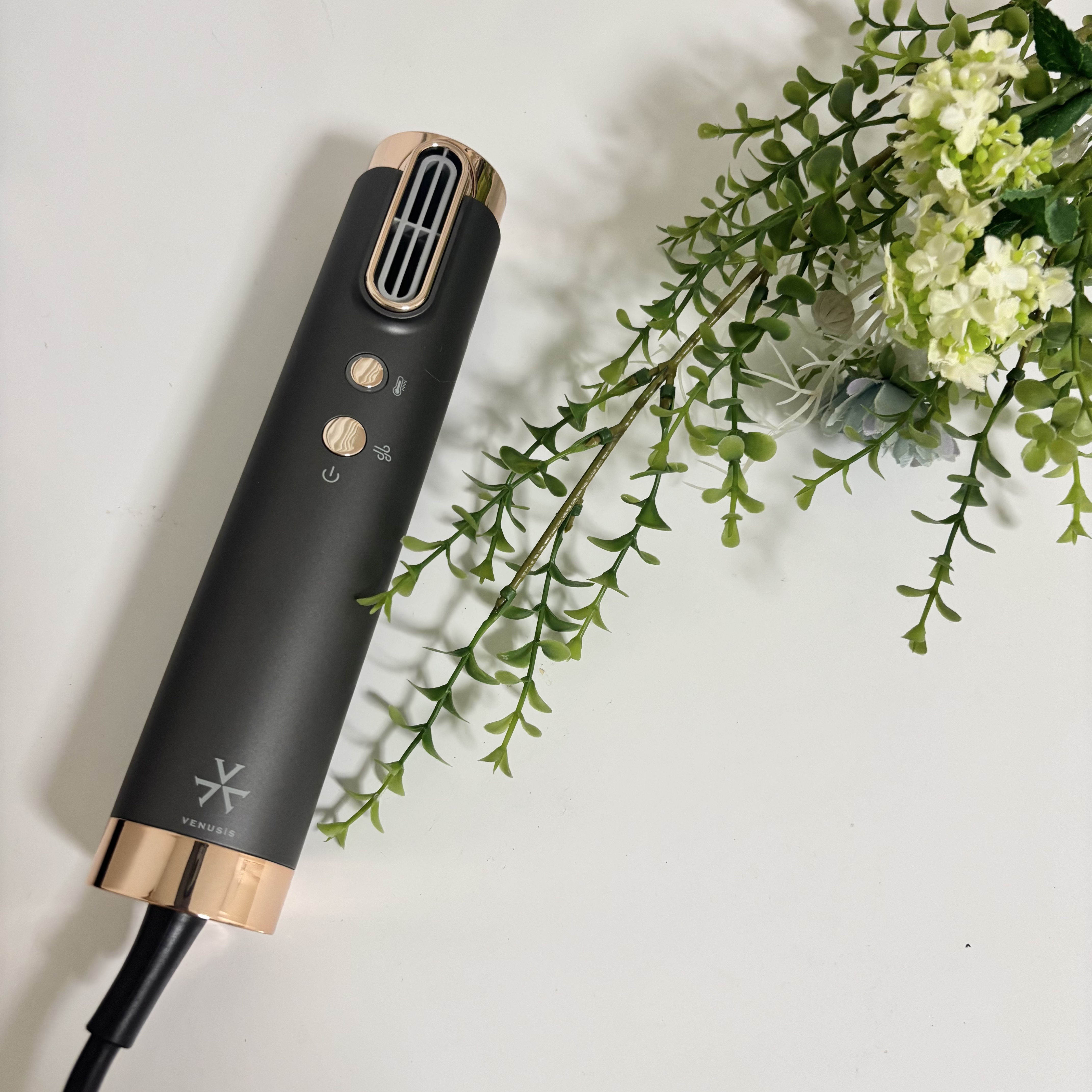  スリムフィットドライヤー VDS-7000/VENUSiS/ドライヤーを使ったクチコミ（1枚目）