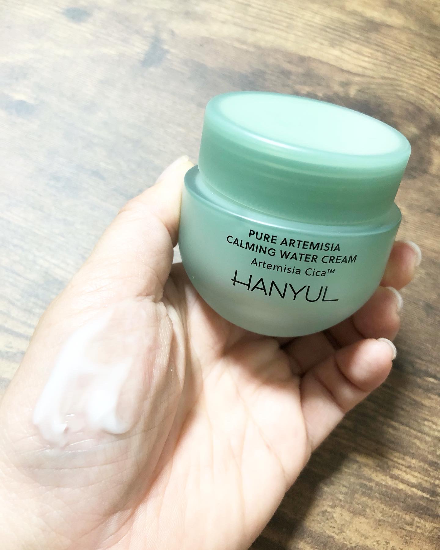 ピュアアルテミシア カーミングウォータークリーム/HANYUL(ハンユル)/フェイスクリームを使ったクチコミ（2枚目）