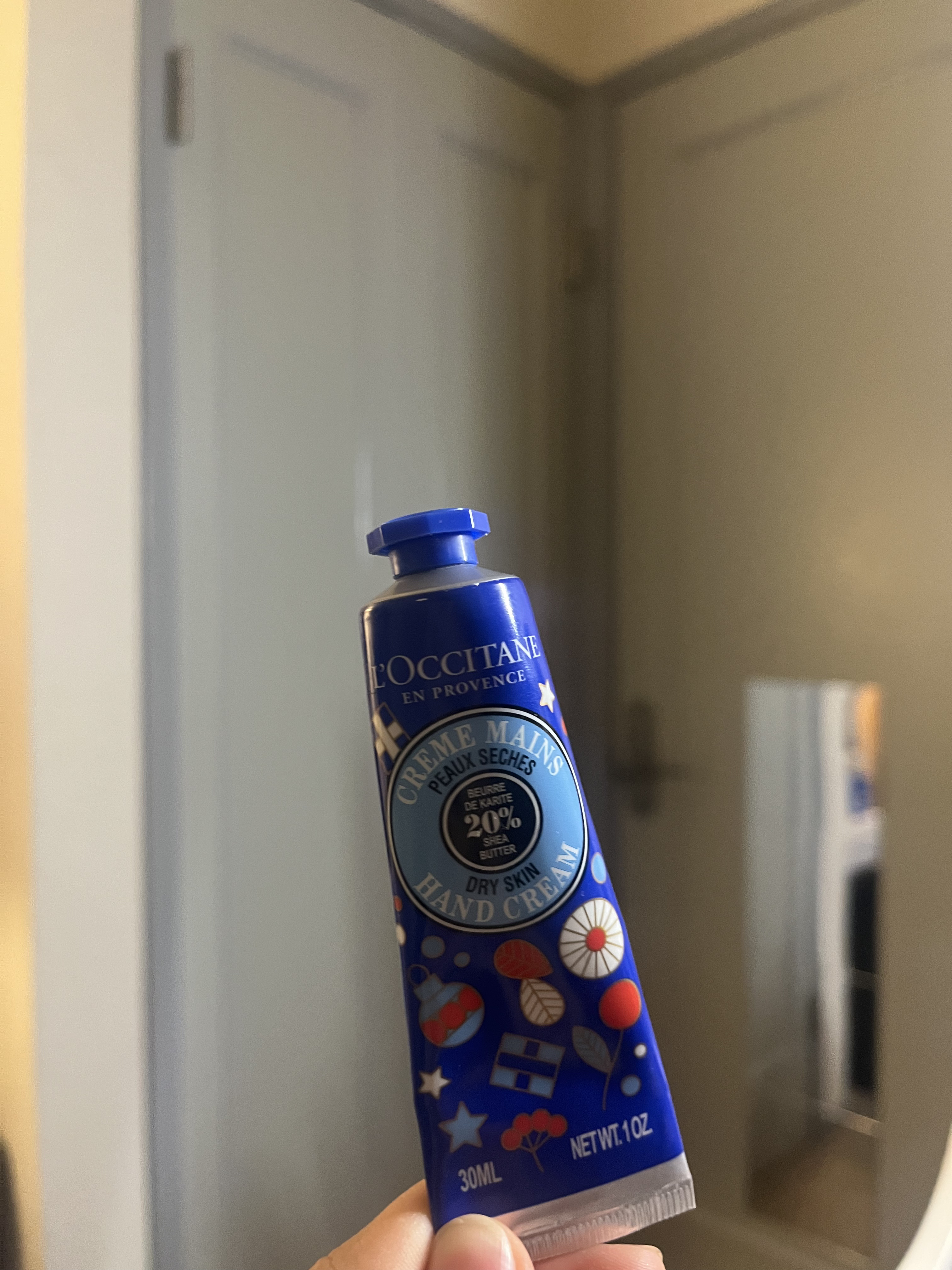 シア ハンドクリーム/L'OCCITANE/ハンドクリームを使ったクチコミ（2枚目）