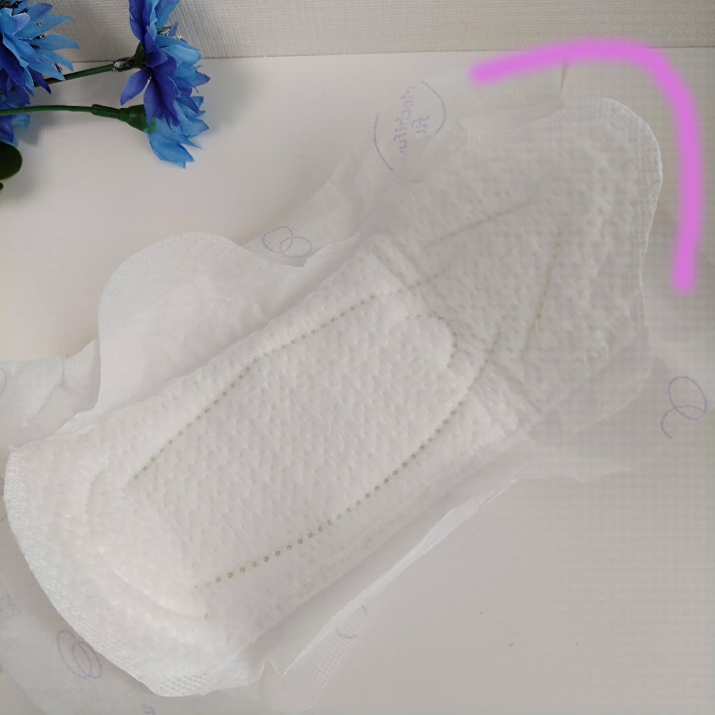 ロリエ もちふわ fit 25cm 羽つき 14コ入 (医薬部外品 )/ロリエ/ナプキンを使ったクチコミ（3枚目）