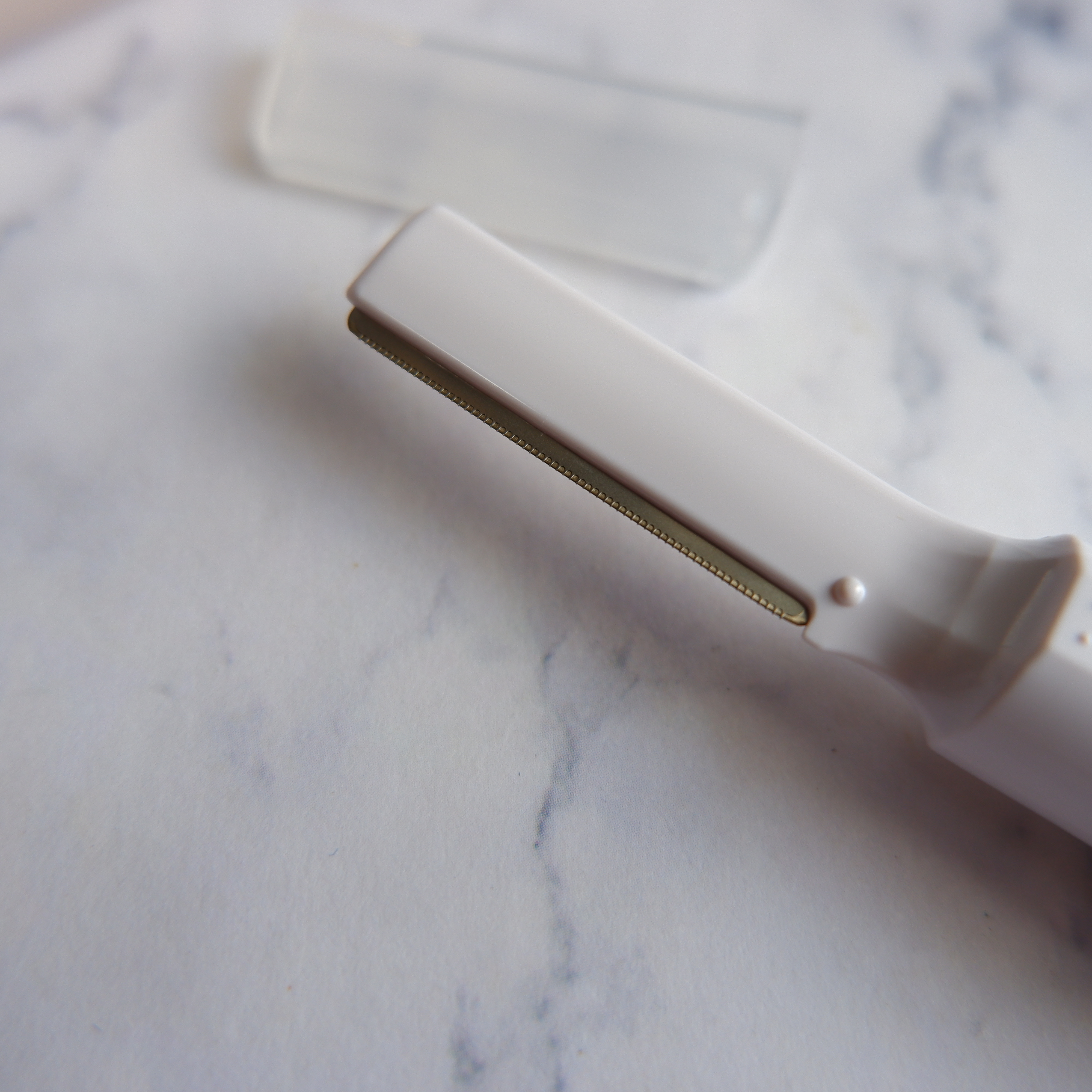 miness bi-hada ompa L/貝印/シェーバーを使ったクチコミ（3枚目）