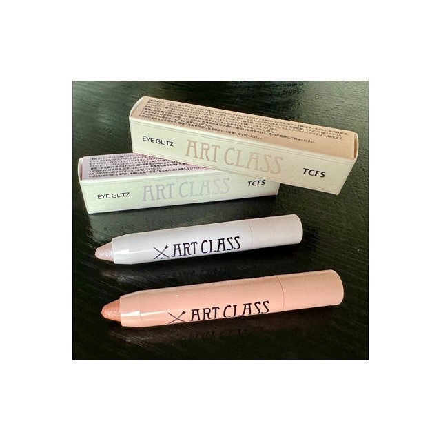 アートクラス アイグリッツ/too cool for school/スティックアイシャドウを使ったクチコミ（1枚目）