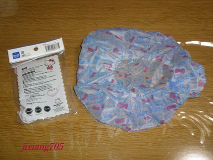 jixiang705 on LIPS 「HELLOKITTYシャワーキャップSHOWERCAPダイソー..」(4枚目)