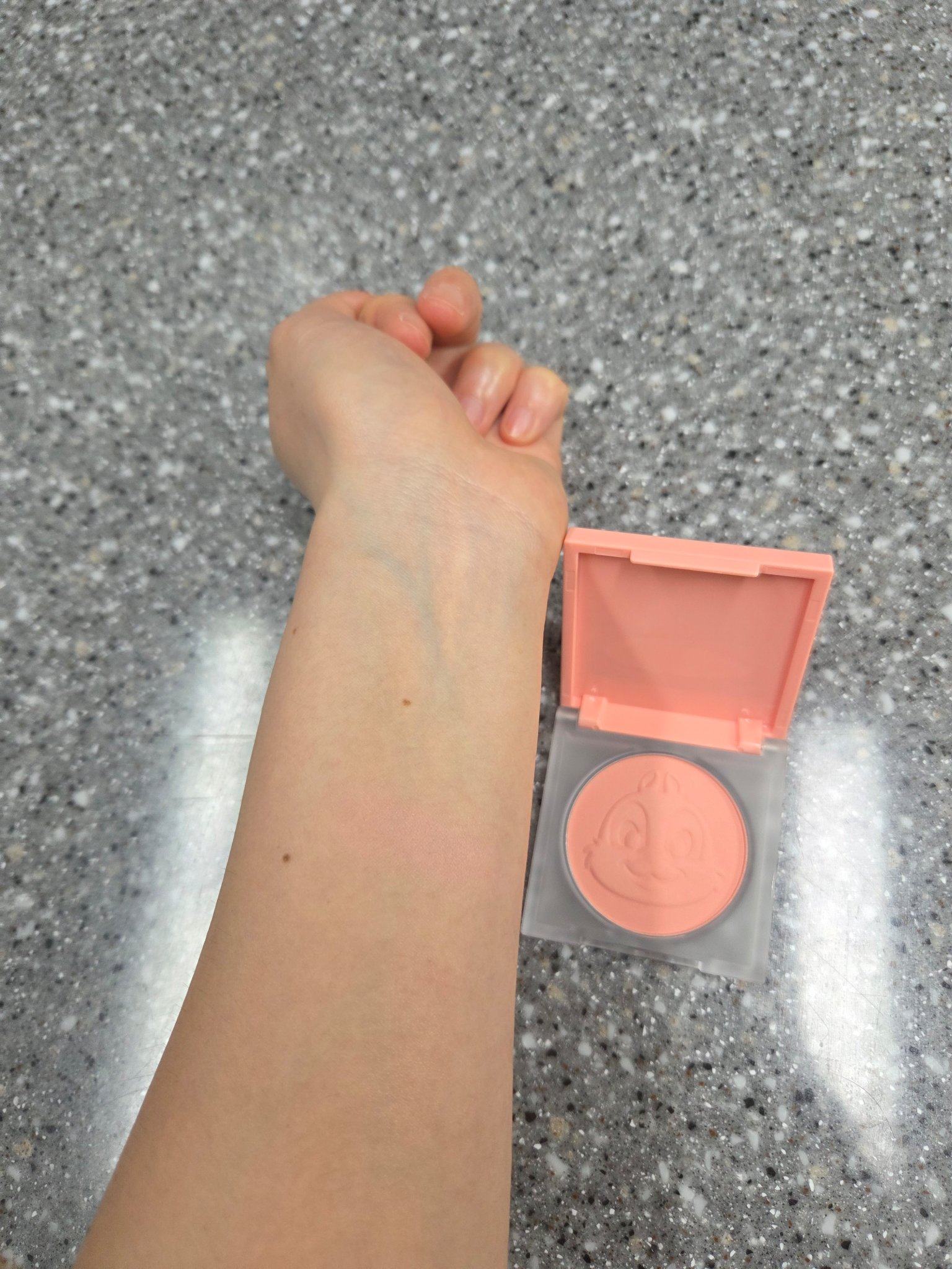 ブラリーチーク(ディズニーエディション)/espoir/チークを使ったクチコミ（3枚目）