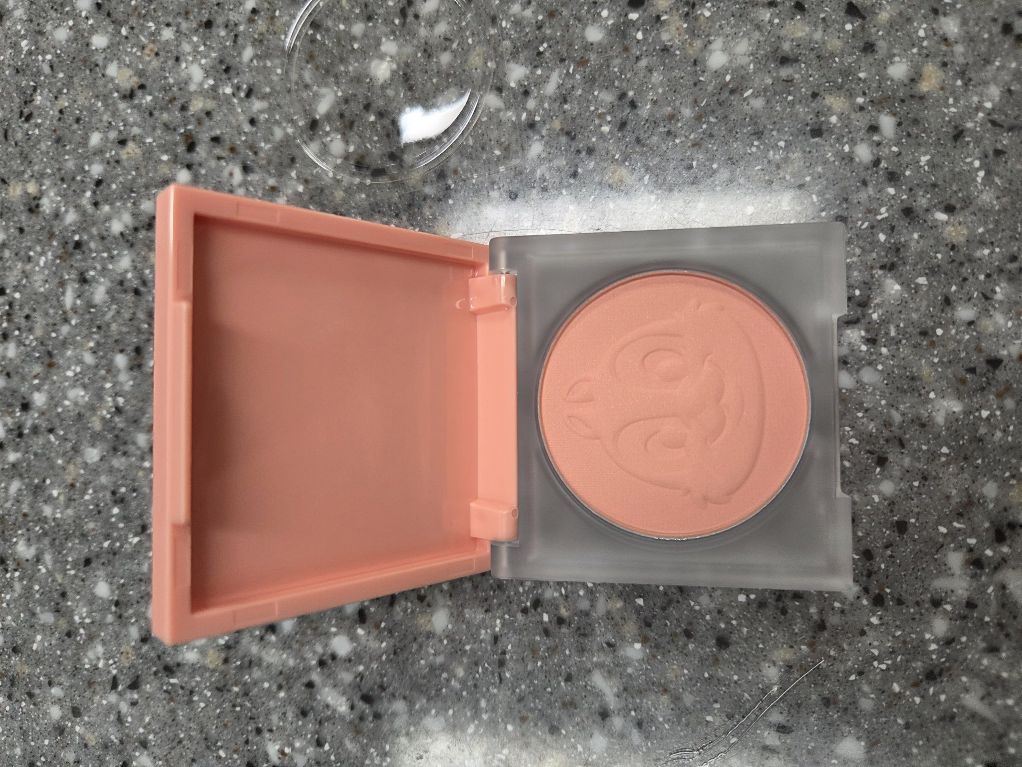 ブラリーチーク(ディズニーエディション)/espoir/チークを使ったクチコミ（2枚目）