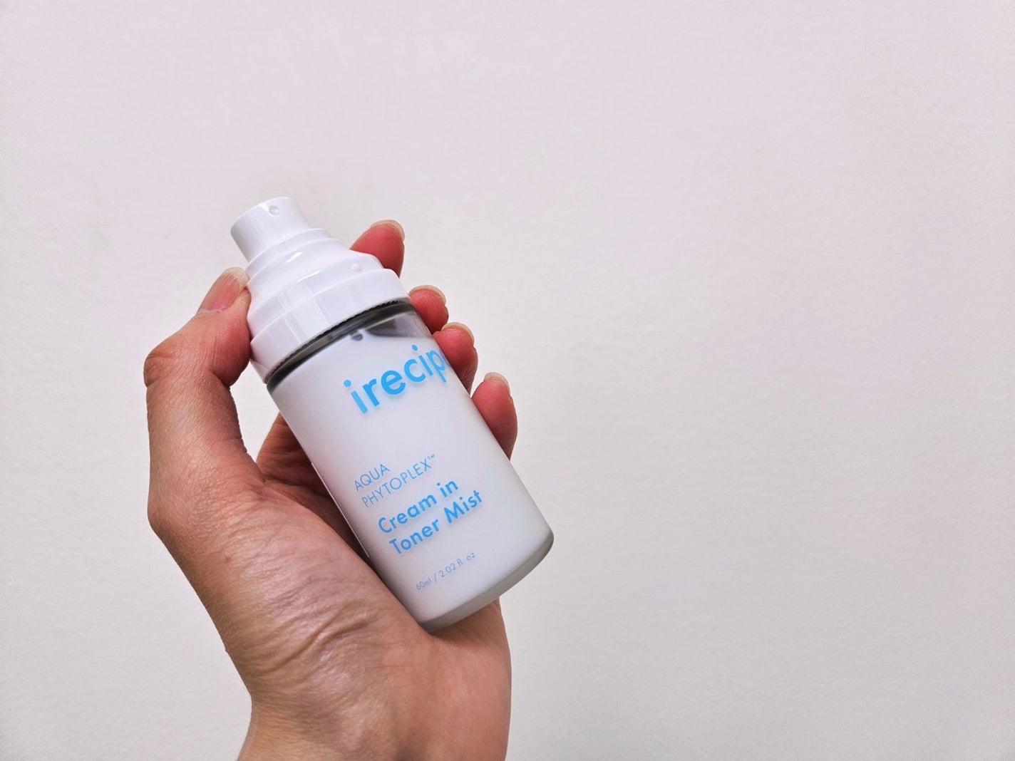 あんまま on LIPS 「\\🌿✨時短と潤いを叶える優秀ミスト!✨🌿//最近、忙しい朝や..」(3枚目)