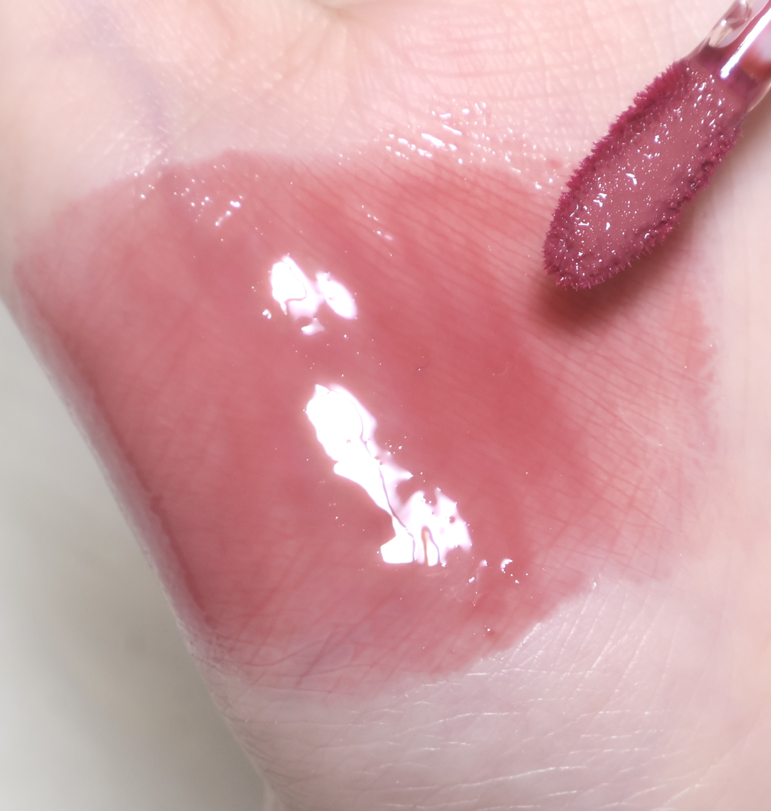 リップポーション シュガーグレーズティント 05 モーヴボール/alternativestereo/リップティントを使ったクチコミ（2枚目）