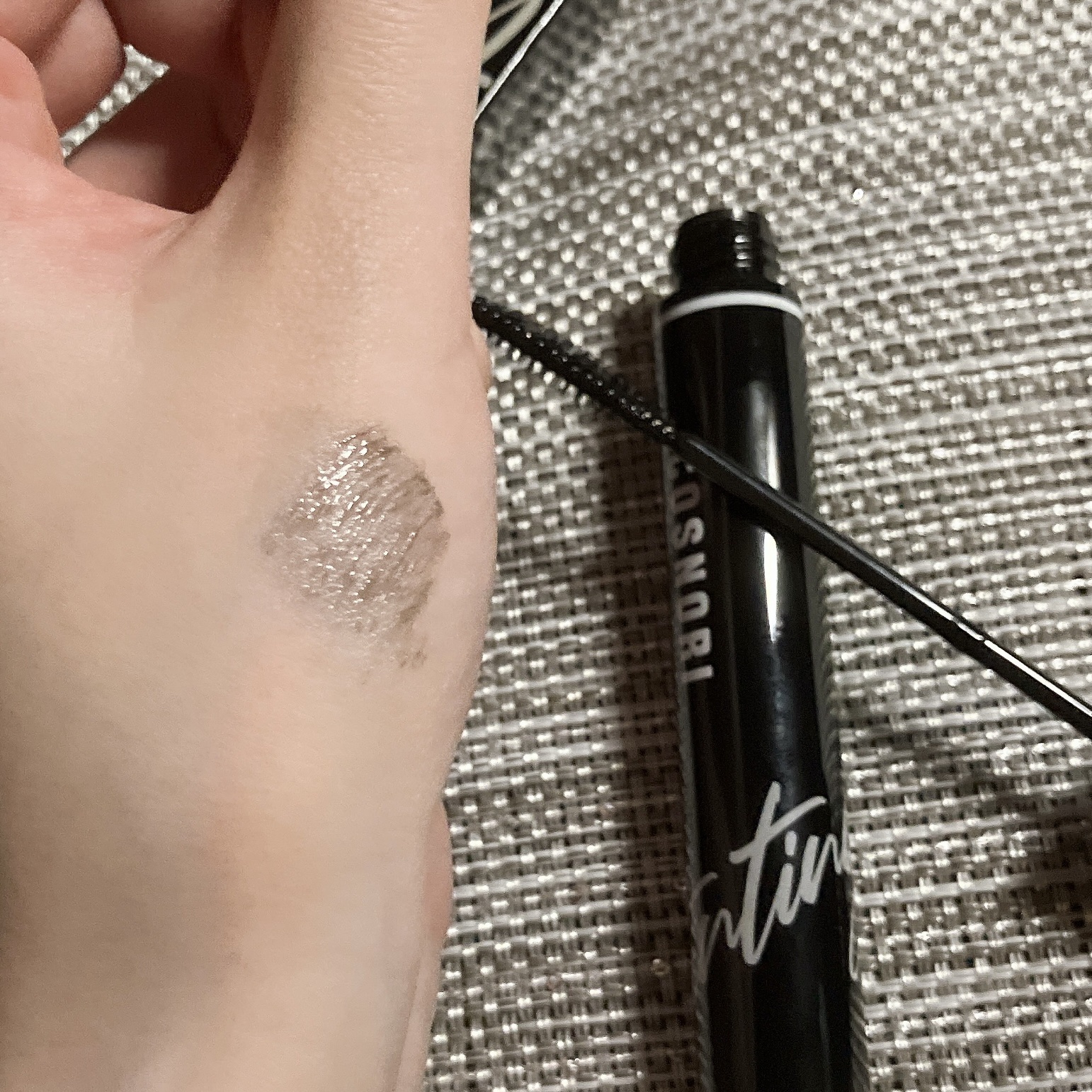 コスノリ アイラッシュティンティングセラム/COSNORI/まつげ美容液を使ったクチコミ（2枚目）