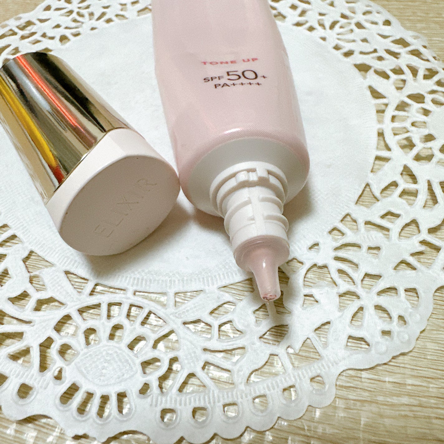 エリクシール デーケアレボリューション トーンアップ SP+ aa/エリクシール/化粧下地を使ったクチコミ(4枚目)