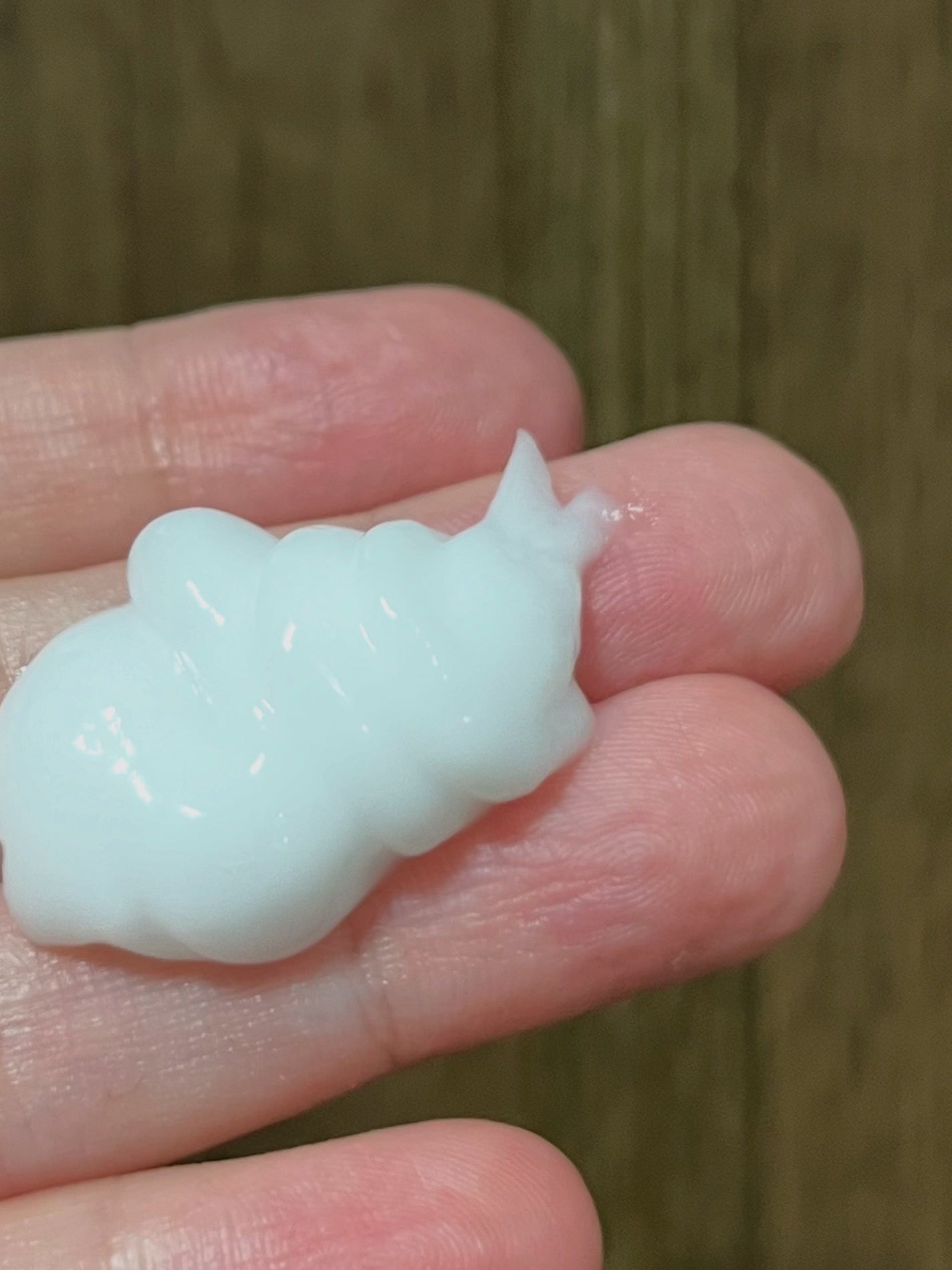 ディープリペアヘアミルク/now & than(ナウアンドダン)/ヘアミルクを使ったクチコミ(4枚目)