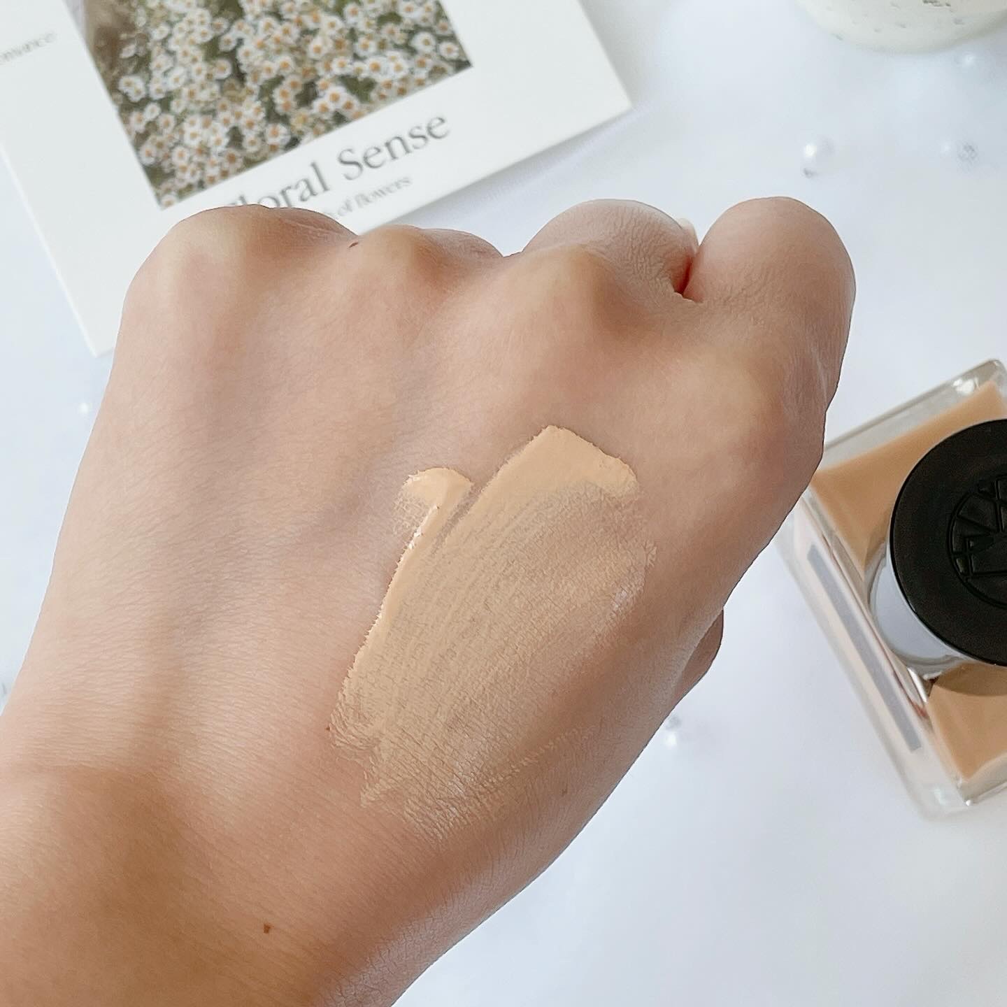 アンリミテッド ケア ツヤ セラム ファンデーション/shu uemura/リキッドファンデーションを使ったクチコミ（3枚目）