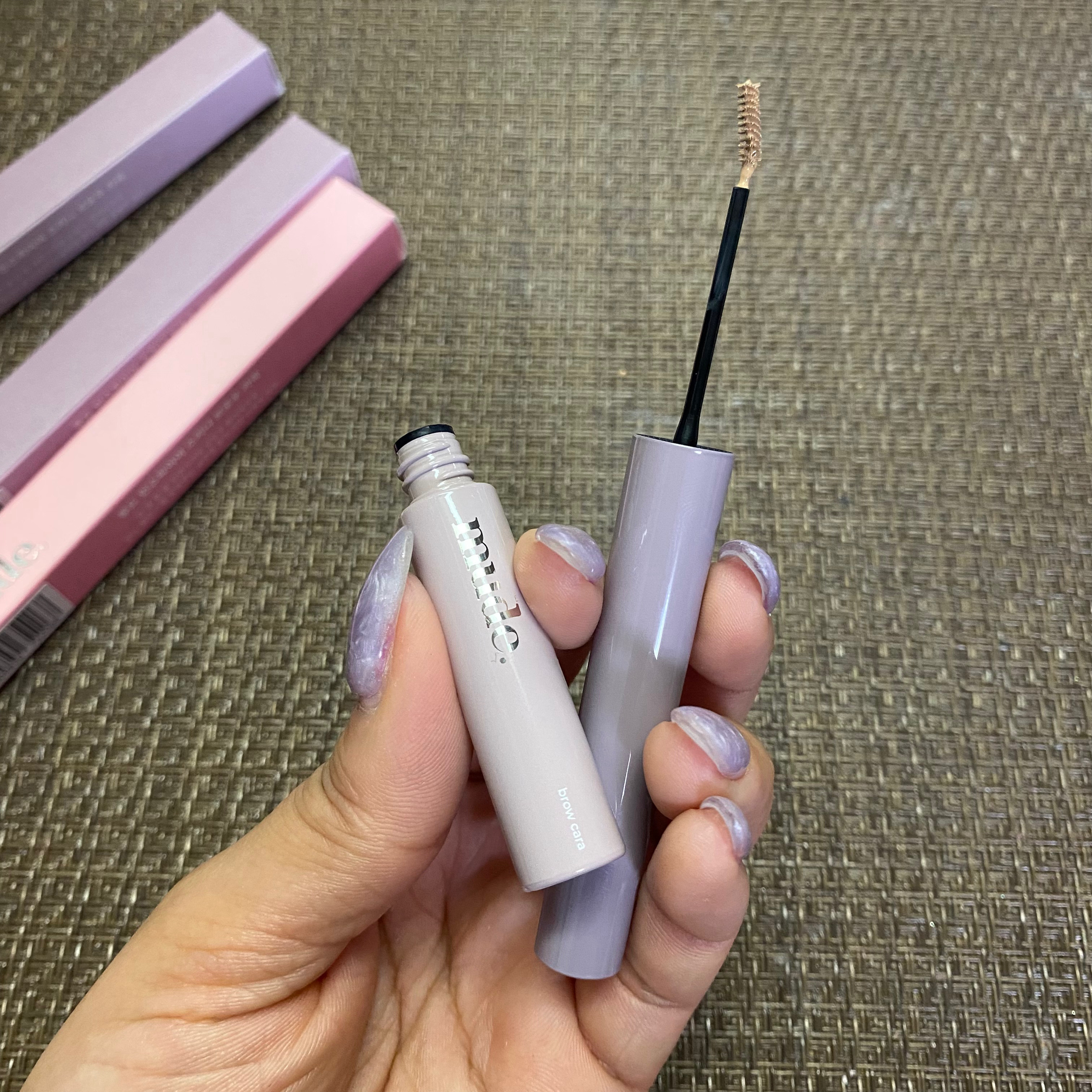 インスパイアスキニーブロウカラ/mude/眉マスカラを使ったクチコミ（3枚目）