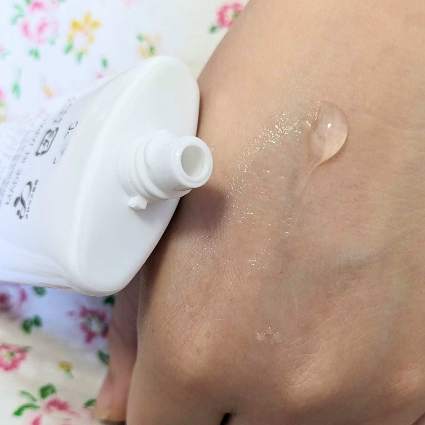 シミウス 薬用ホワイトニングジェルEX ライト (さっぱり) /シミウス/フェイスクリームを使ったクチコミ(3枚目)