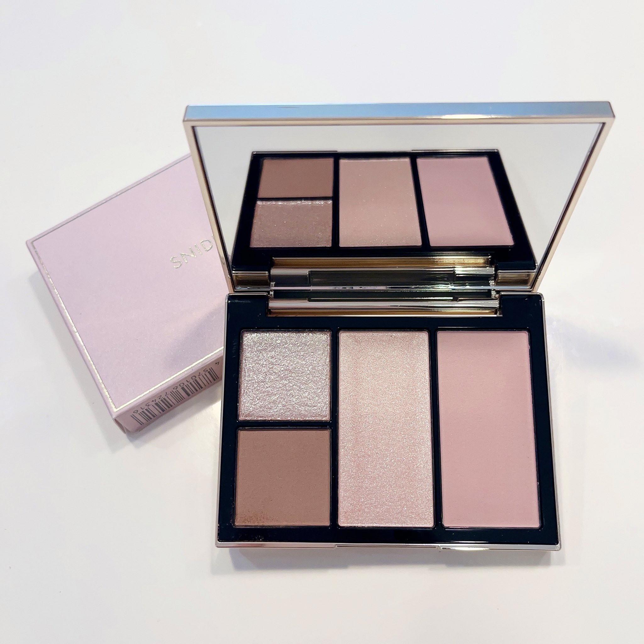 フェイス スタイリスト/SNIDEL BEAUTY/アイシャドウパレットを使ったクチコミ（2枚目）