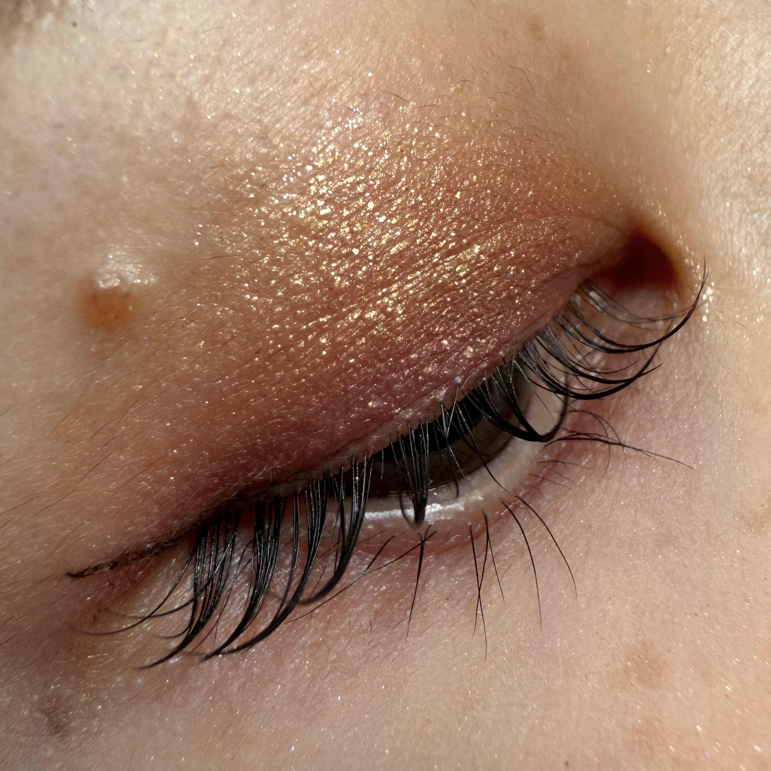 トーン タッチ アイズ/SUQQU/単色アイシャドウを使ったクチコミ（3枚目）