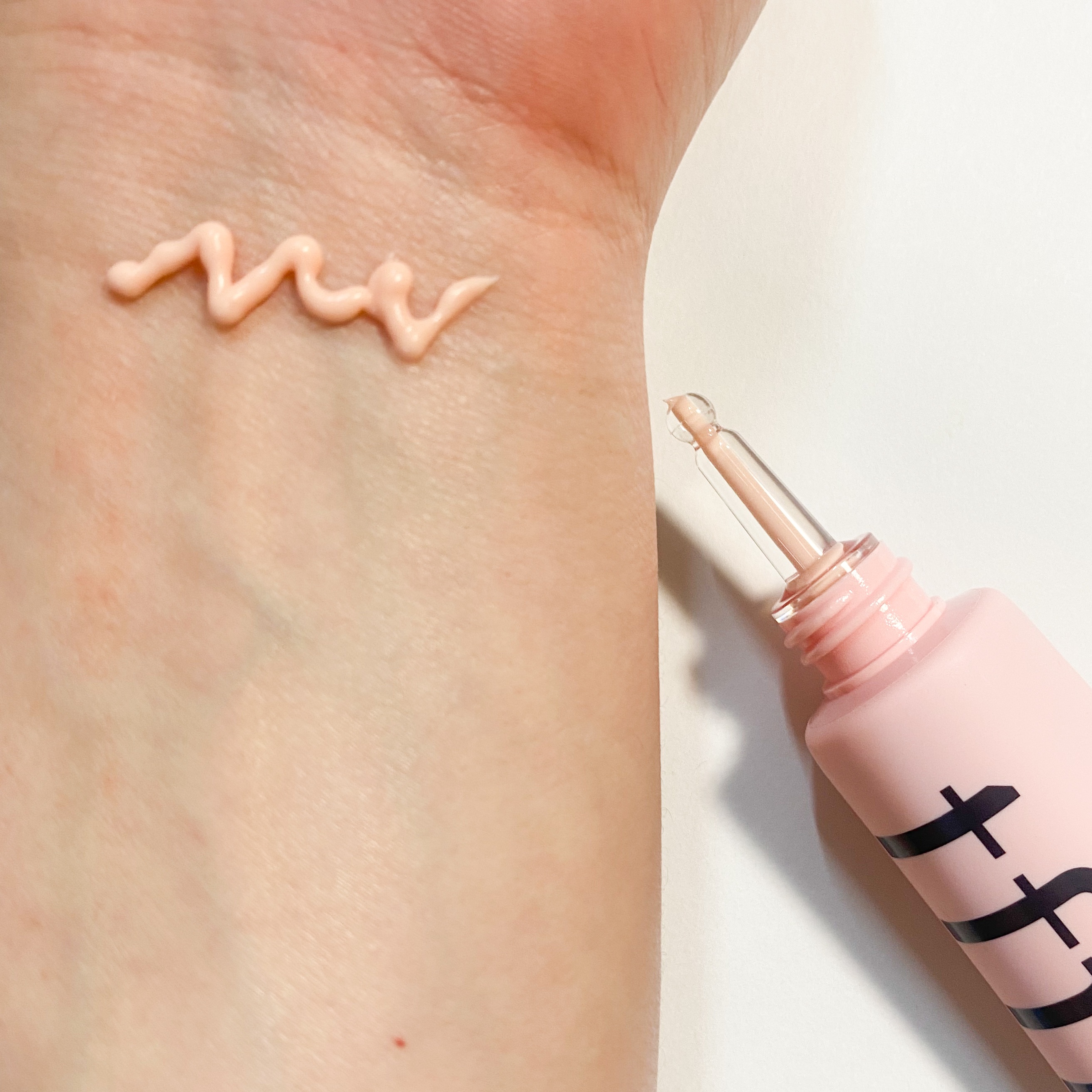 デリケートシルクベールアートプライマー/TFIT/化粧下地を使ったクチコミ（3枚目）