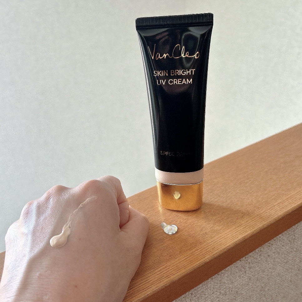 スキンブライトUVクリーム/VanCleo/日焼け止めクリームを使ったクチコミ（3枚目）