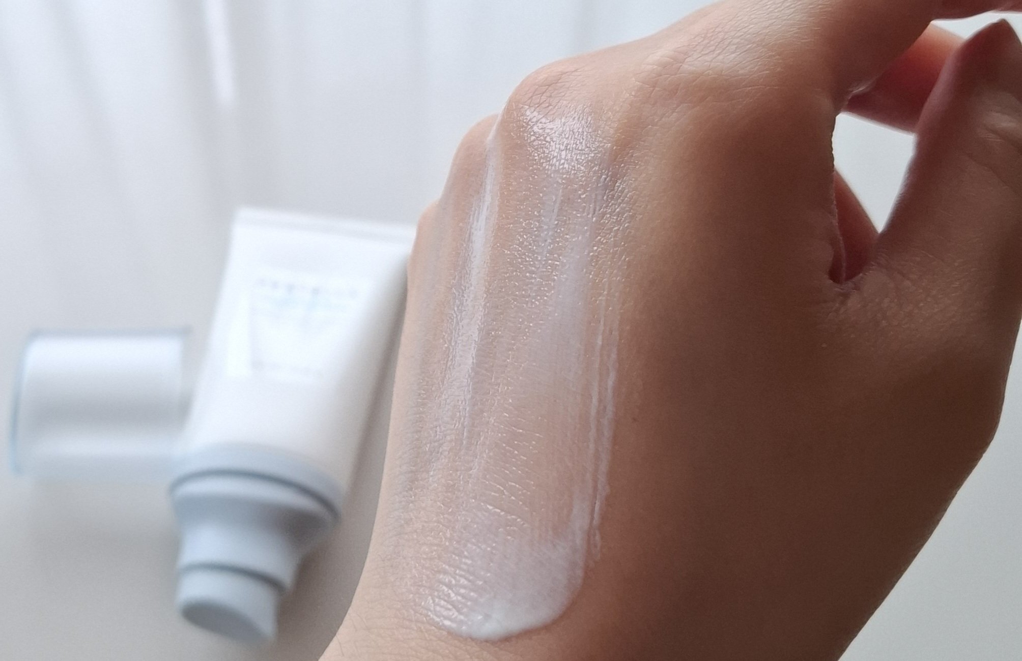 ヒアルーシカ ウォーターフィット サンセラム/SKIN1004/日焼け止めローションを使ったクチコミ（3枚目）