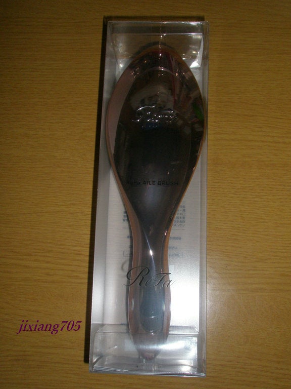 リファエールブラシ/ReFa/ヘアブラシを使ったクチコミ(2枚目)