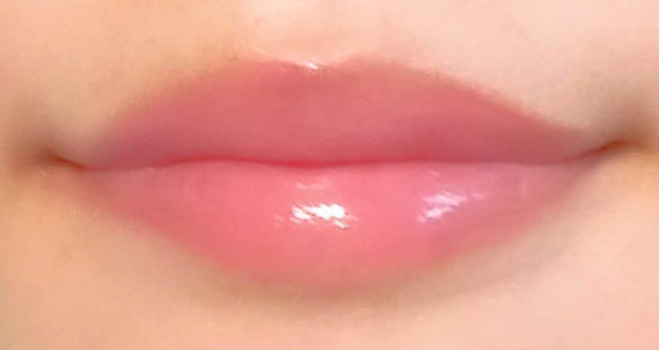 グラスティングカラーグロス/rom&nd/リップグロスを使ったクチコミ（3枚目）