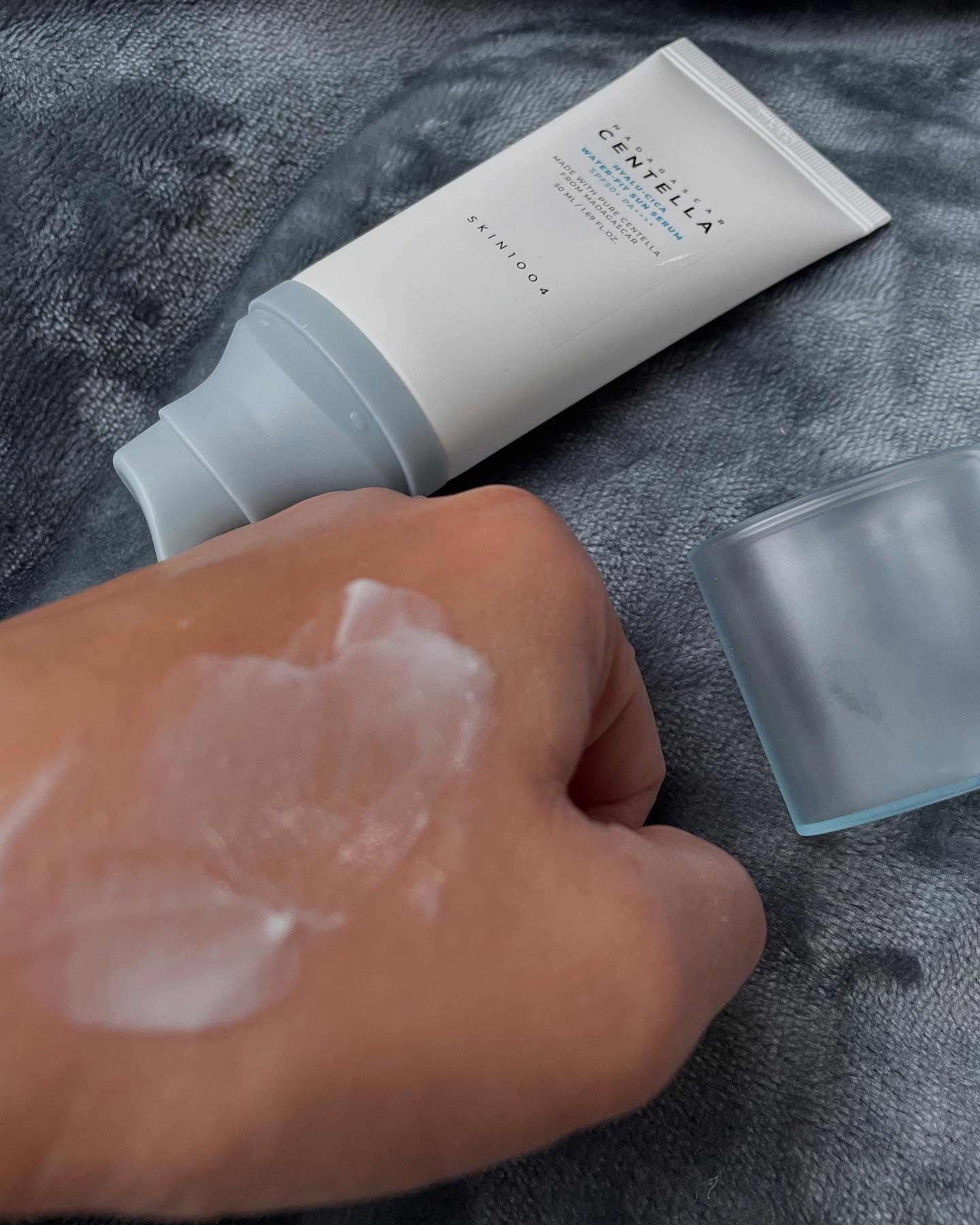 ヒアルーシカ ウォーターフィット サンセラム/SKIN1004/日焼け止めローションを使ったクチコミ（3枚目）