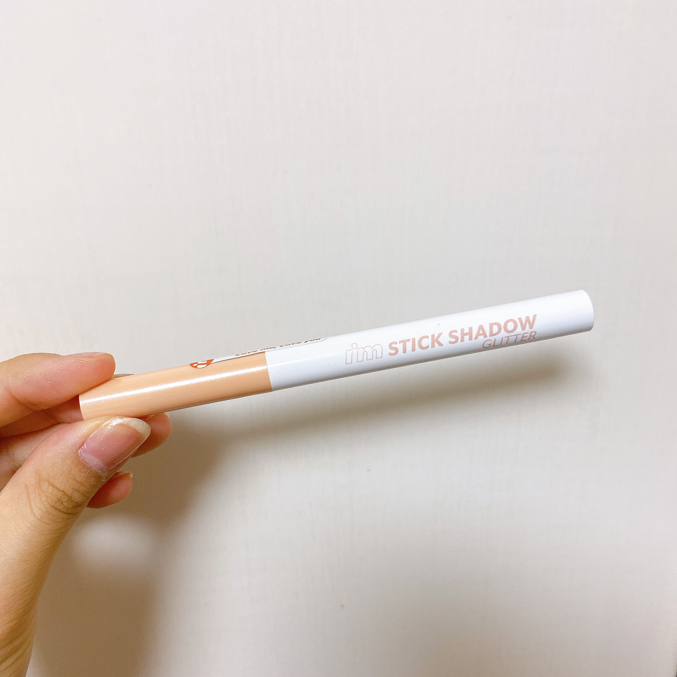 i'm Stick Shadow Glitterr/i’m meme/スティックアイシャドウを使ったクチコミ（1枚目）