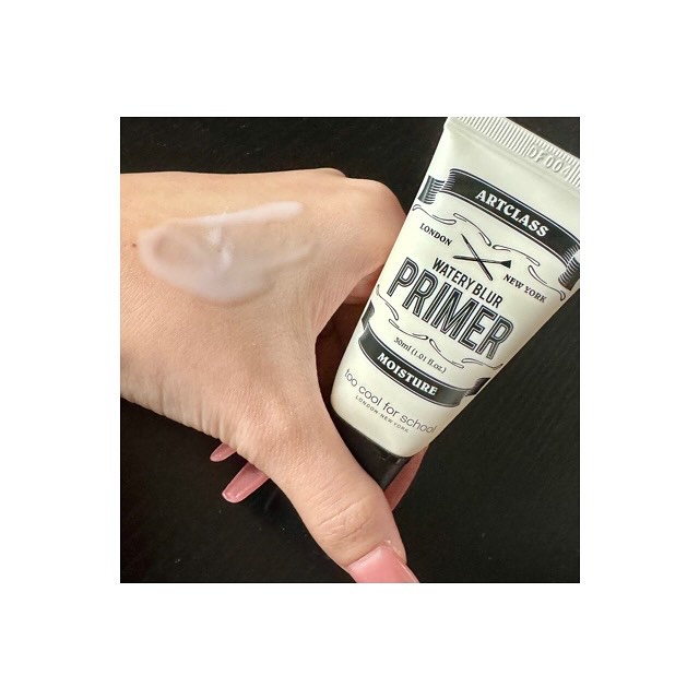 しっとり&なめらかウォータリーブラープライマー/too cool for school/化粧下地を使ったクチコミ（2枚目）