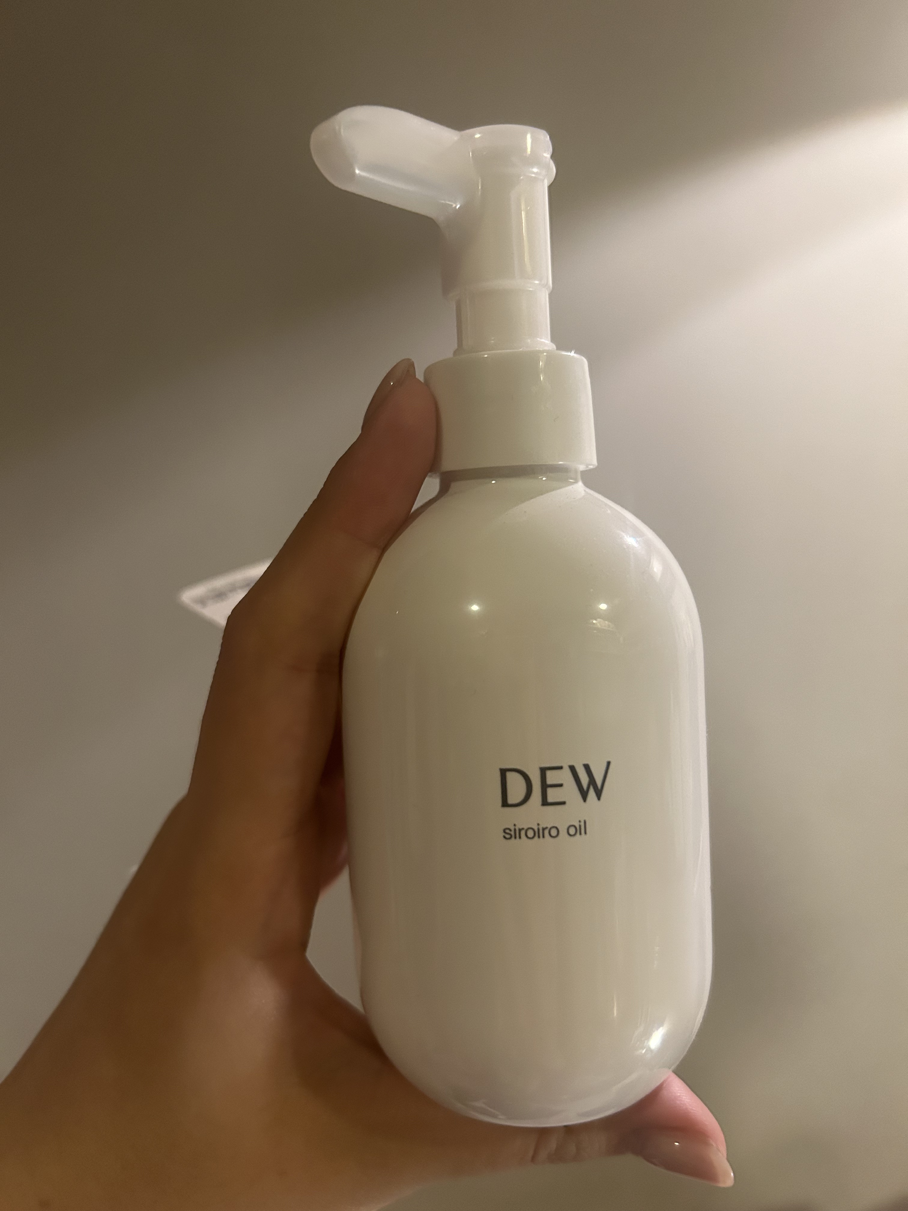 白色オイル 180ml/DEW/美容液を使ったクチコミ（1枚目）