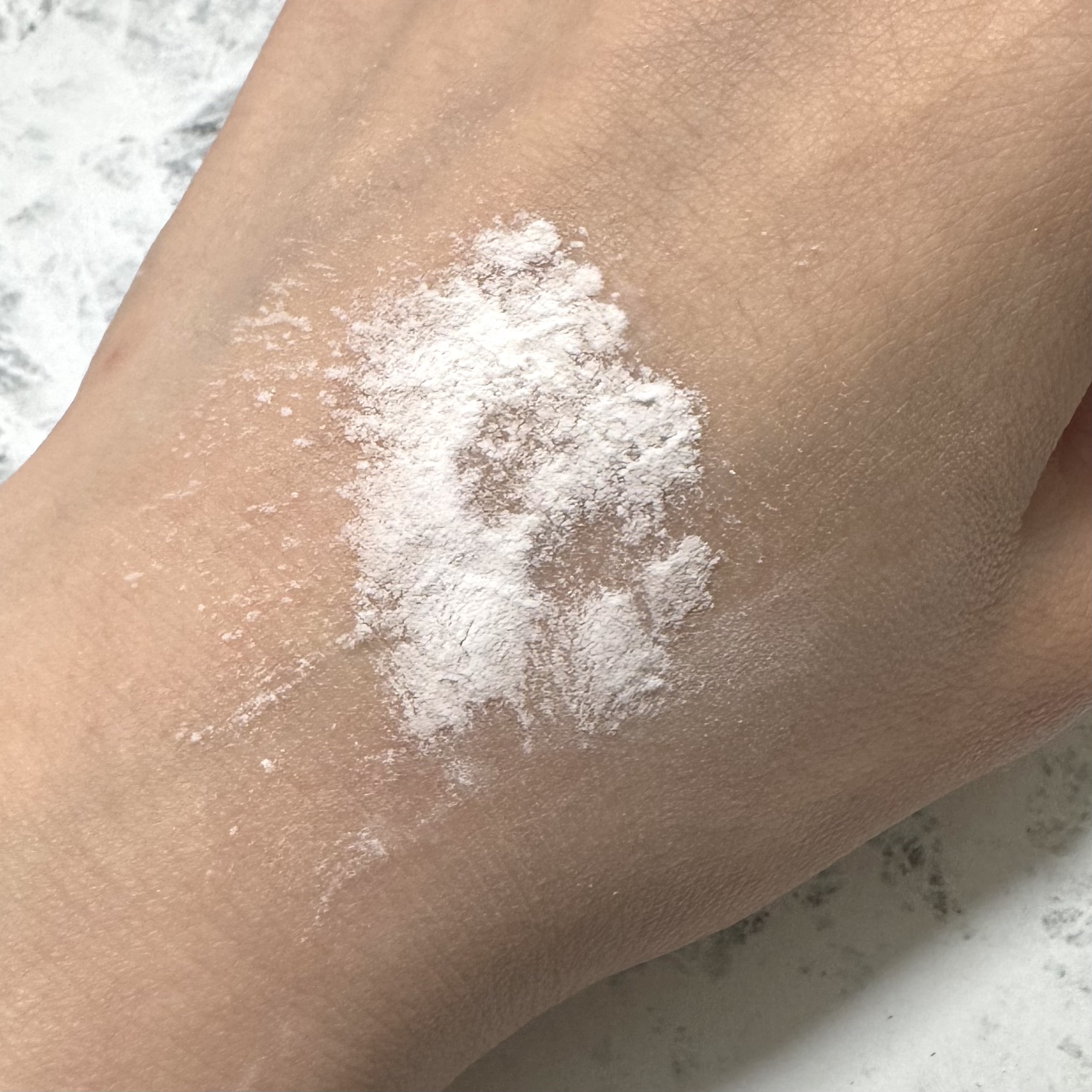 メイク キープ パウダー EX/コーセーコスメニエンス/ルースパウダーを使ったクチコミ（2枚目）